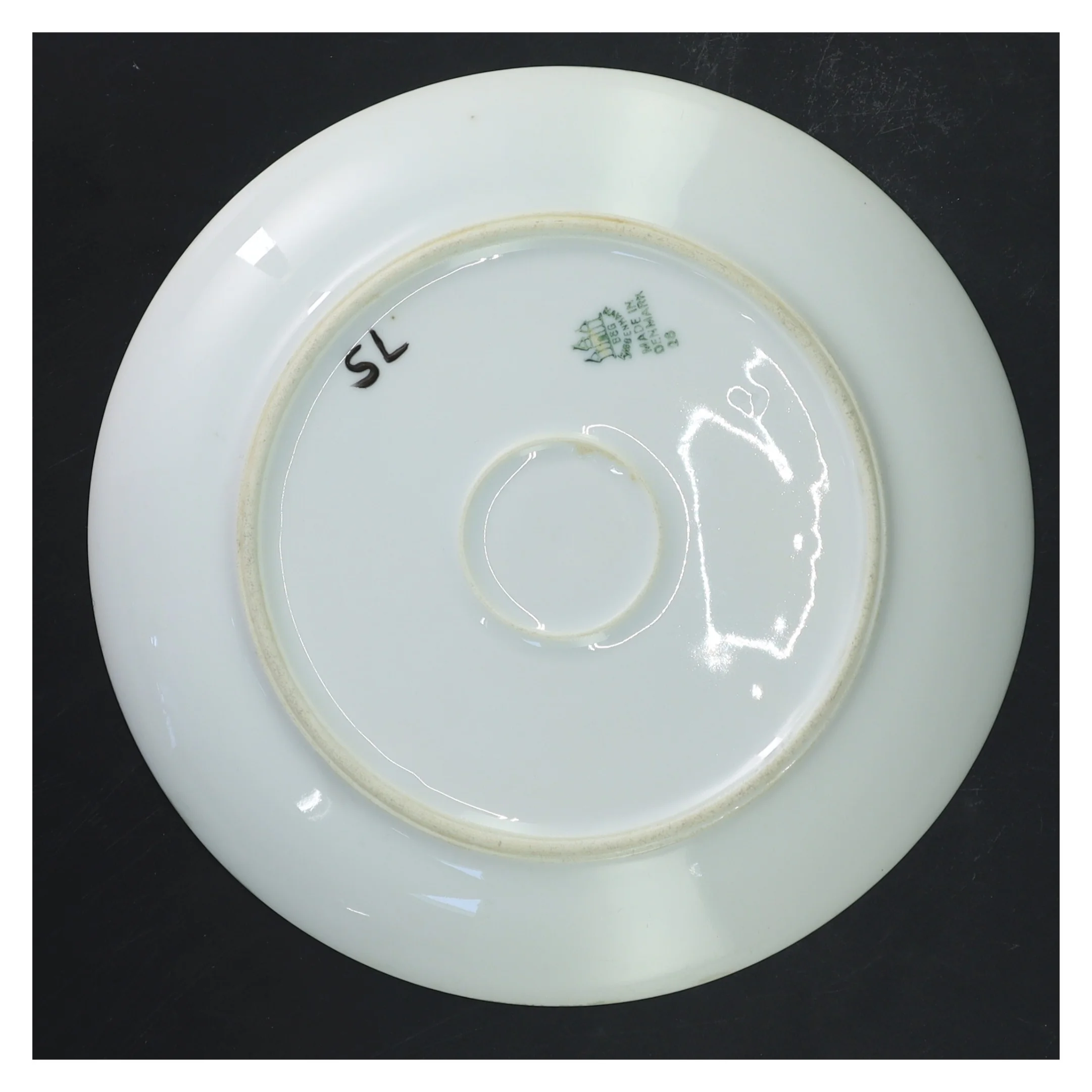 Porcelænstallerken (nummereret samlerobjekt) med fuglemotiv fra B&G (str. Ø 21 cm)