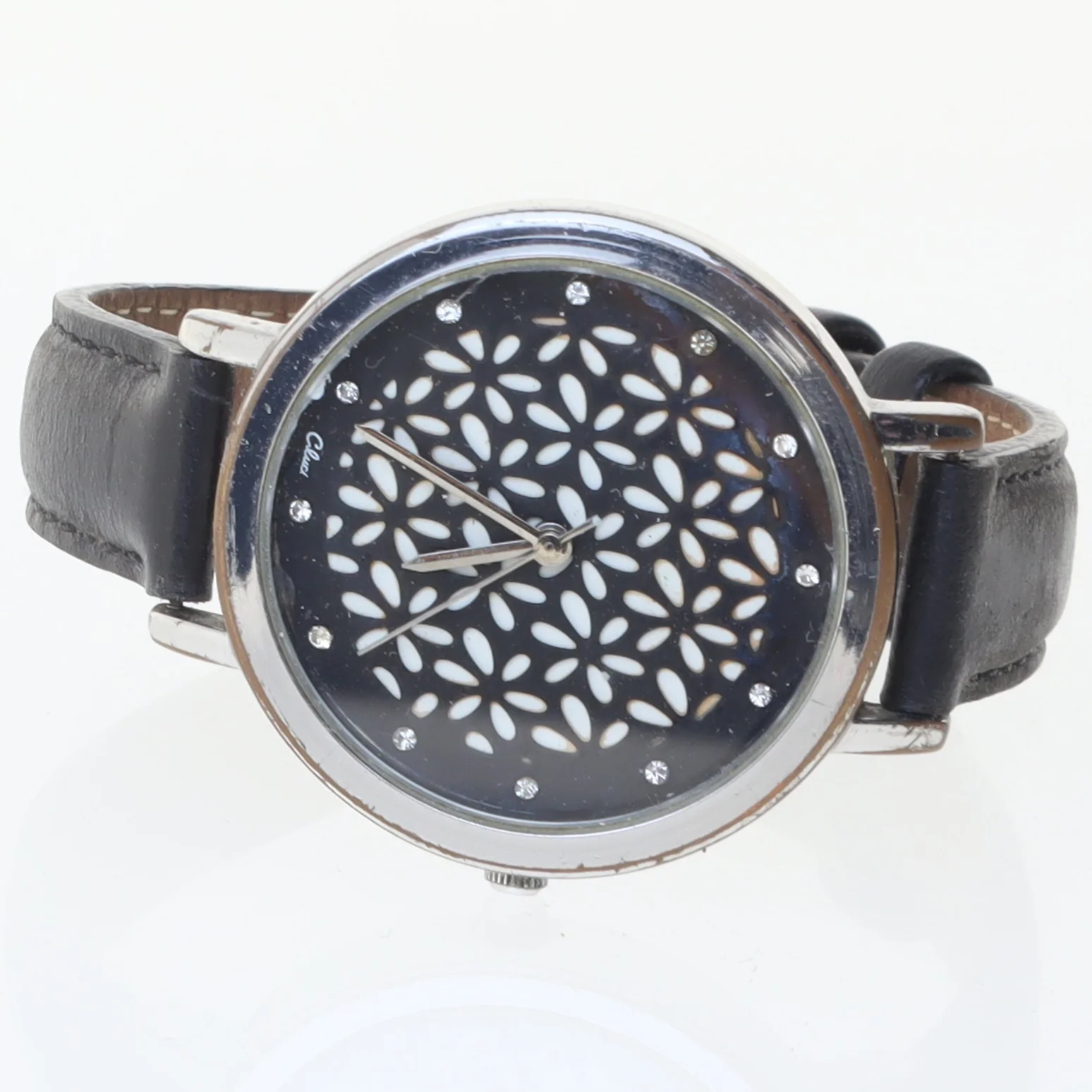 Ur med læder rem (str. Ø 35 mm)