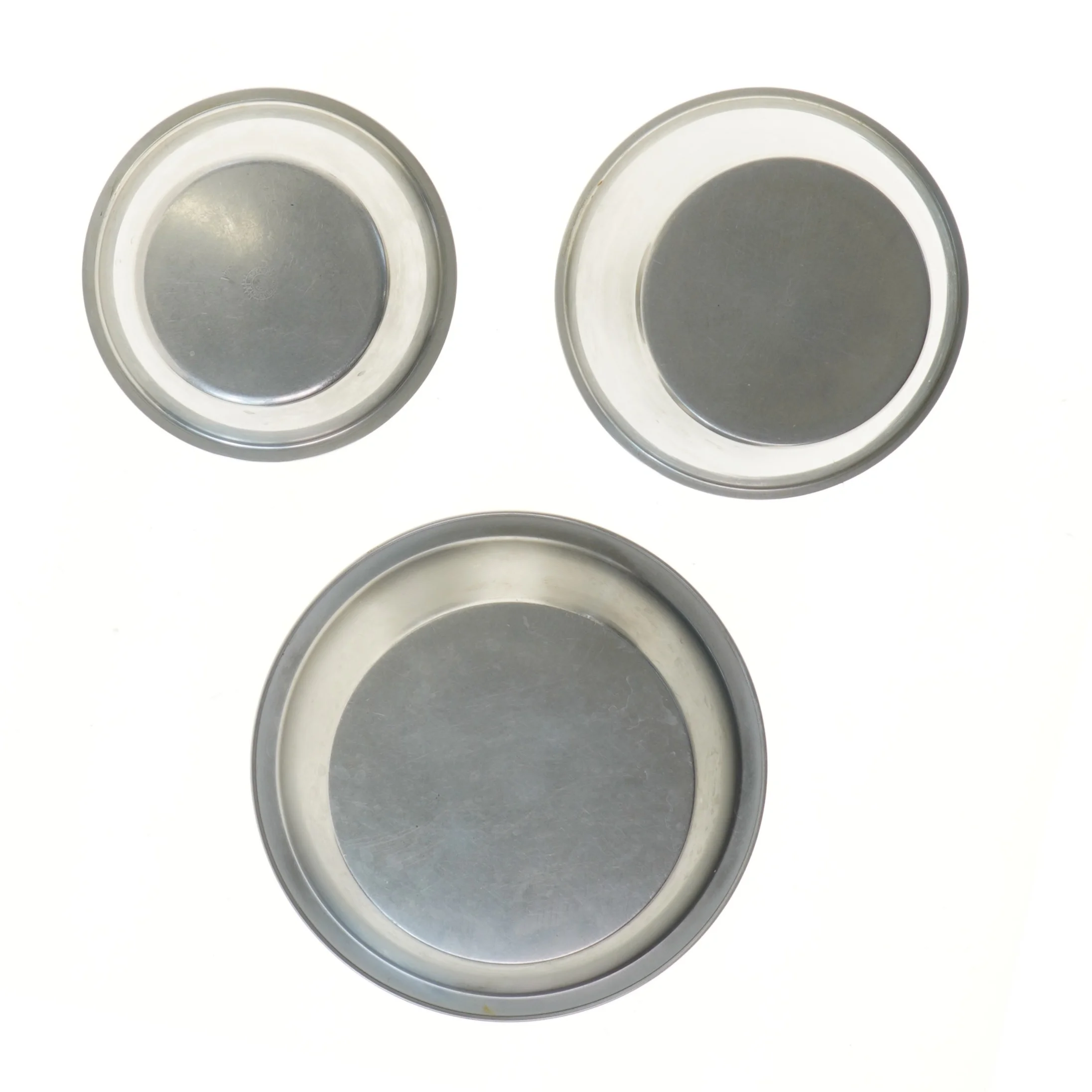 Sæt af tre rustfri skåle (str. 3 stk Ø 22& 17,5 & 16 cm)