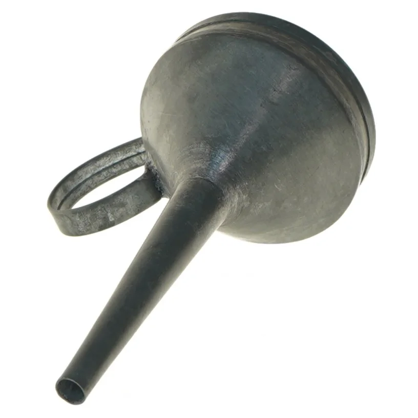 Antik metal tragt med hank (str. 16 cm)