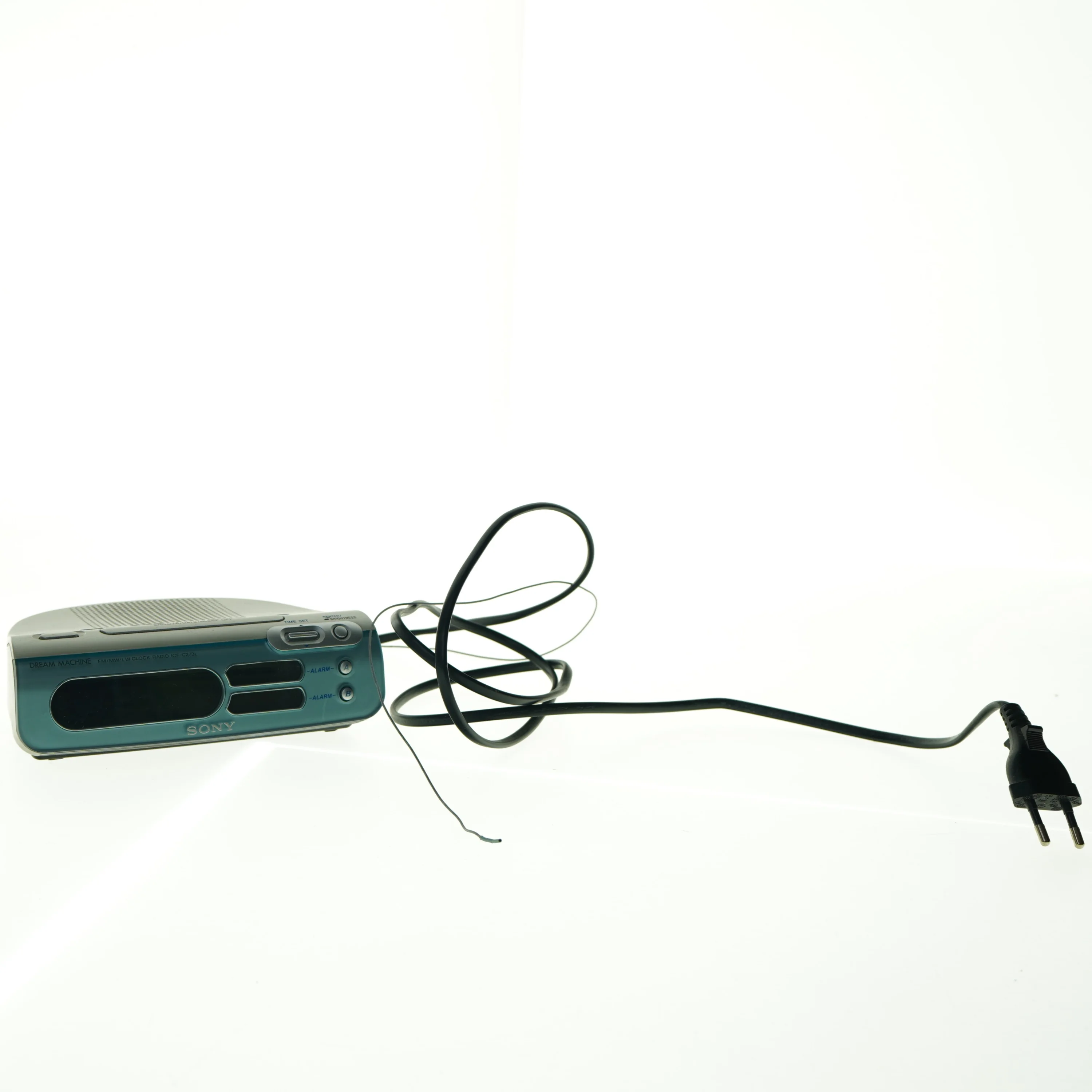 Sony “prepper” radio med vækkeur (str. 17 x 13 x 6 cm)