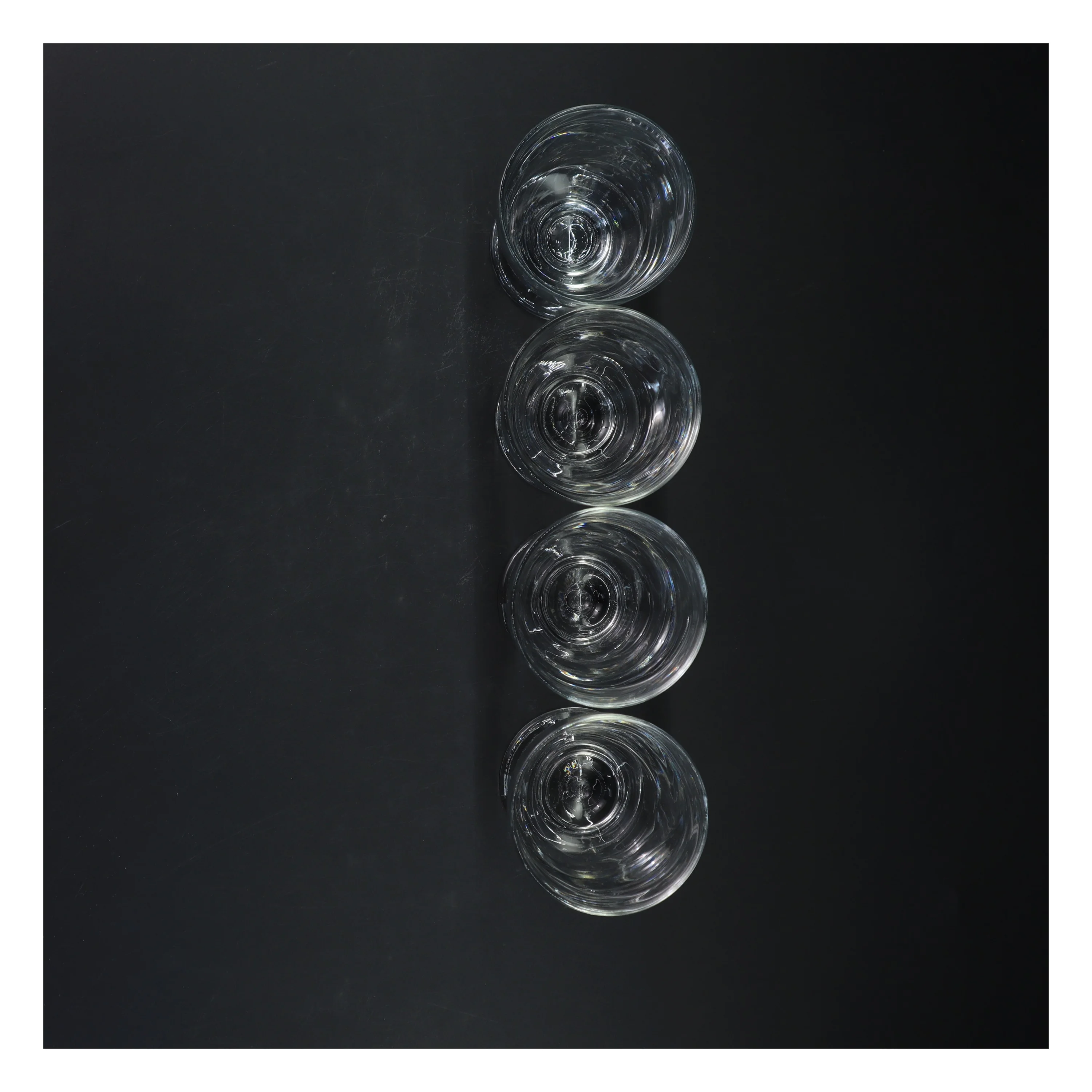 Flotte dessertglas 4 stk (har 2 annoncer - 8 glas ialt) (str. 11,5x7,5 cm, 4 styk cm)