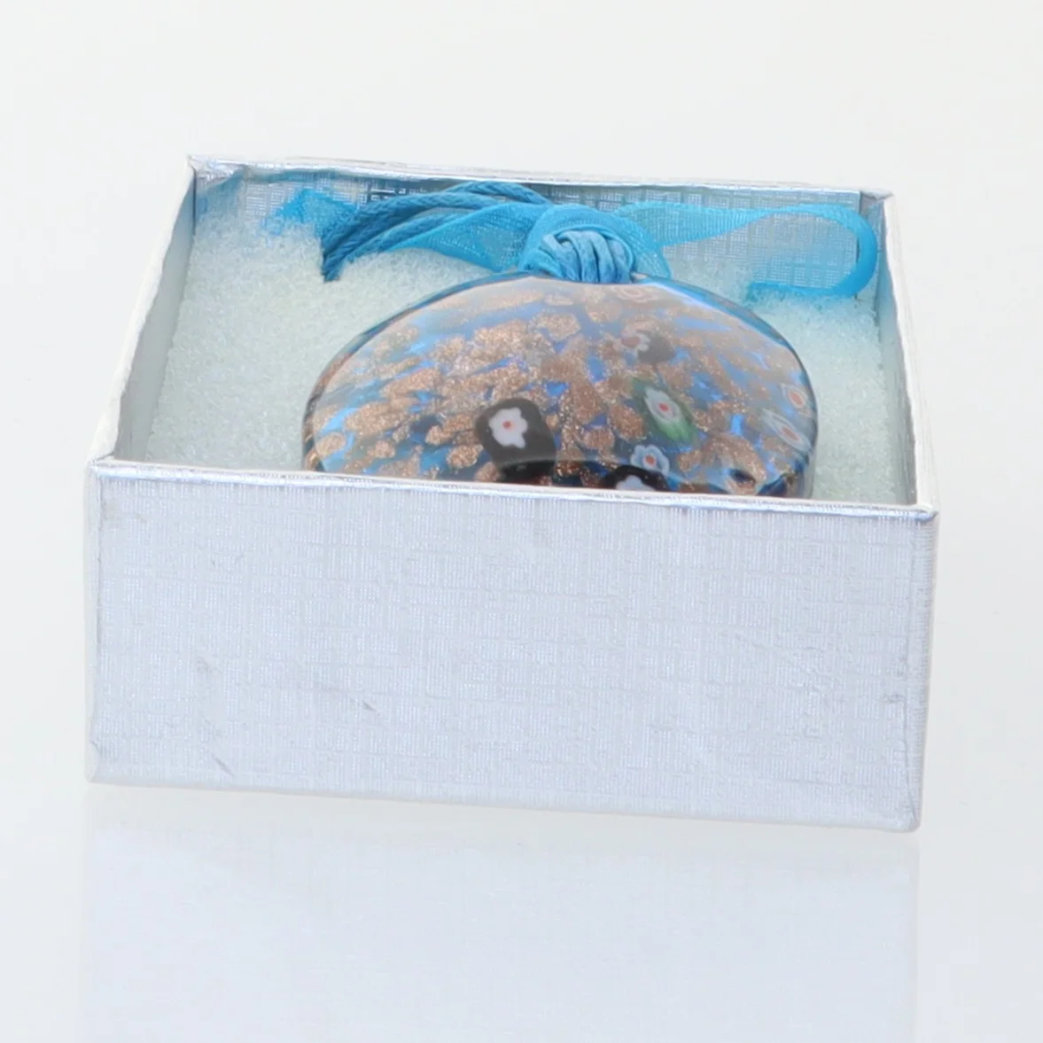  Halskæde med håndlavet italiensk glassmykke (str. Kasse 6 x 9 cm)