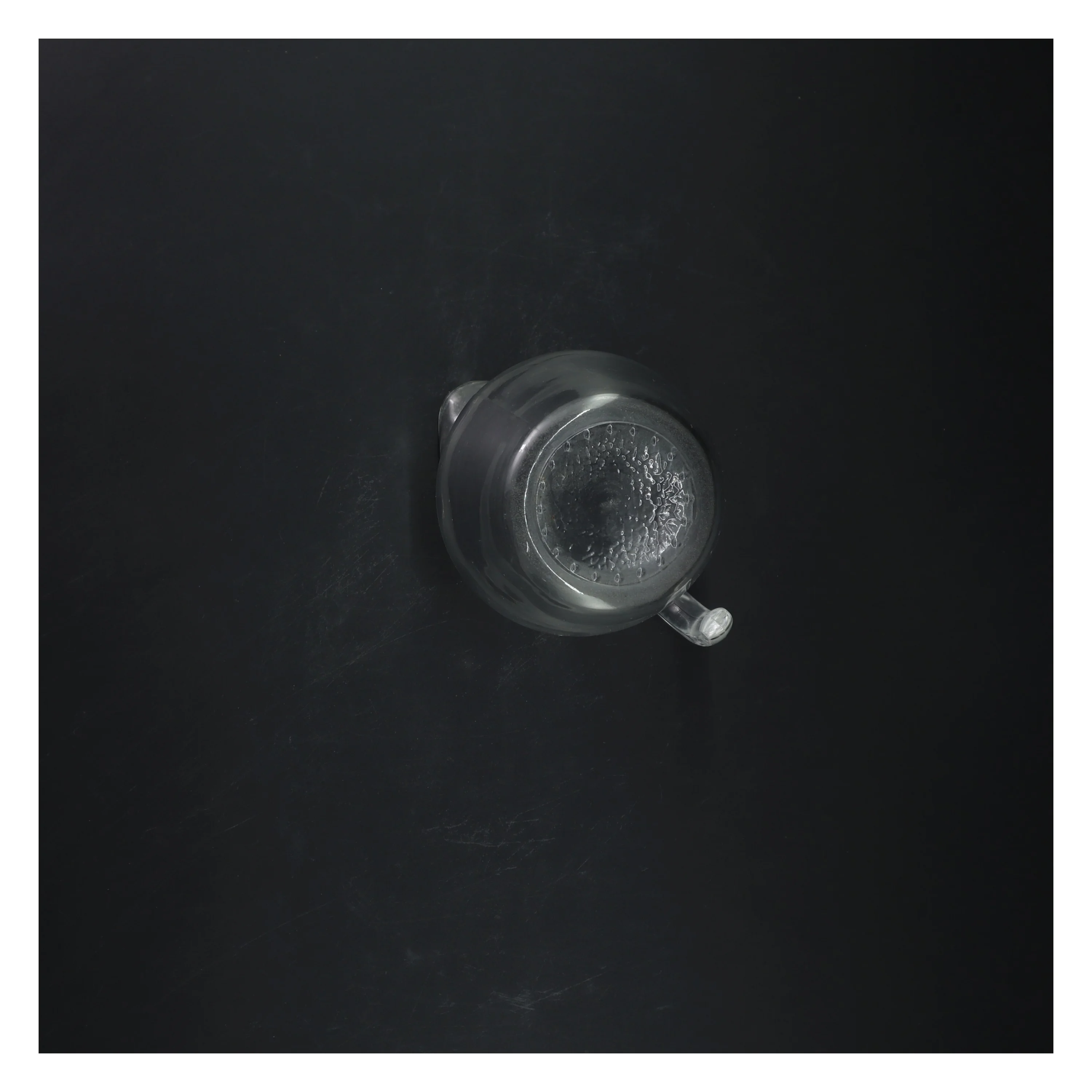 Glaskande med hank (str. 13 cm)