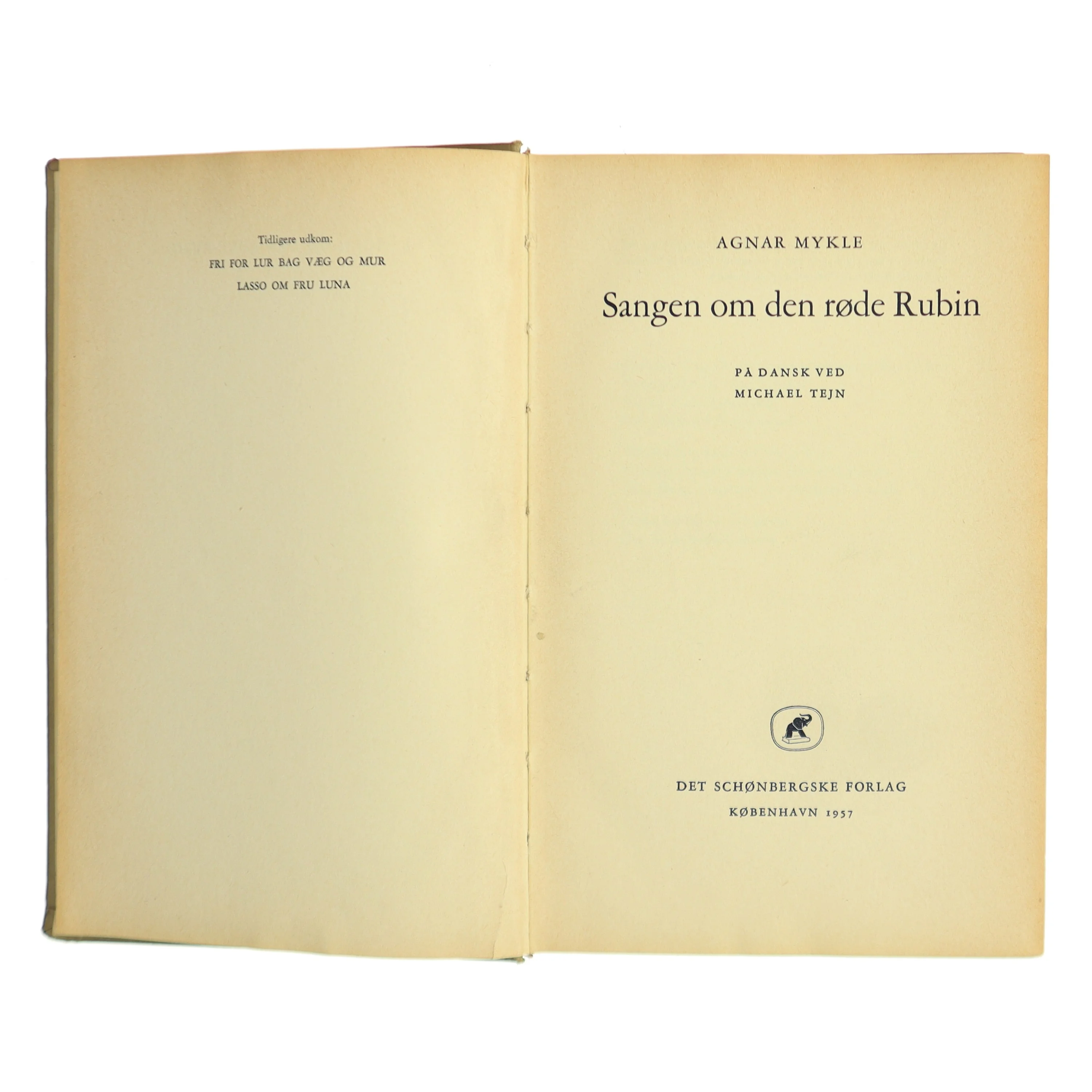 Antik bog med flot ryg. Sangen om den røde Rubin af Agnar Mykle (Bog)