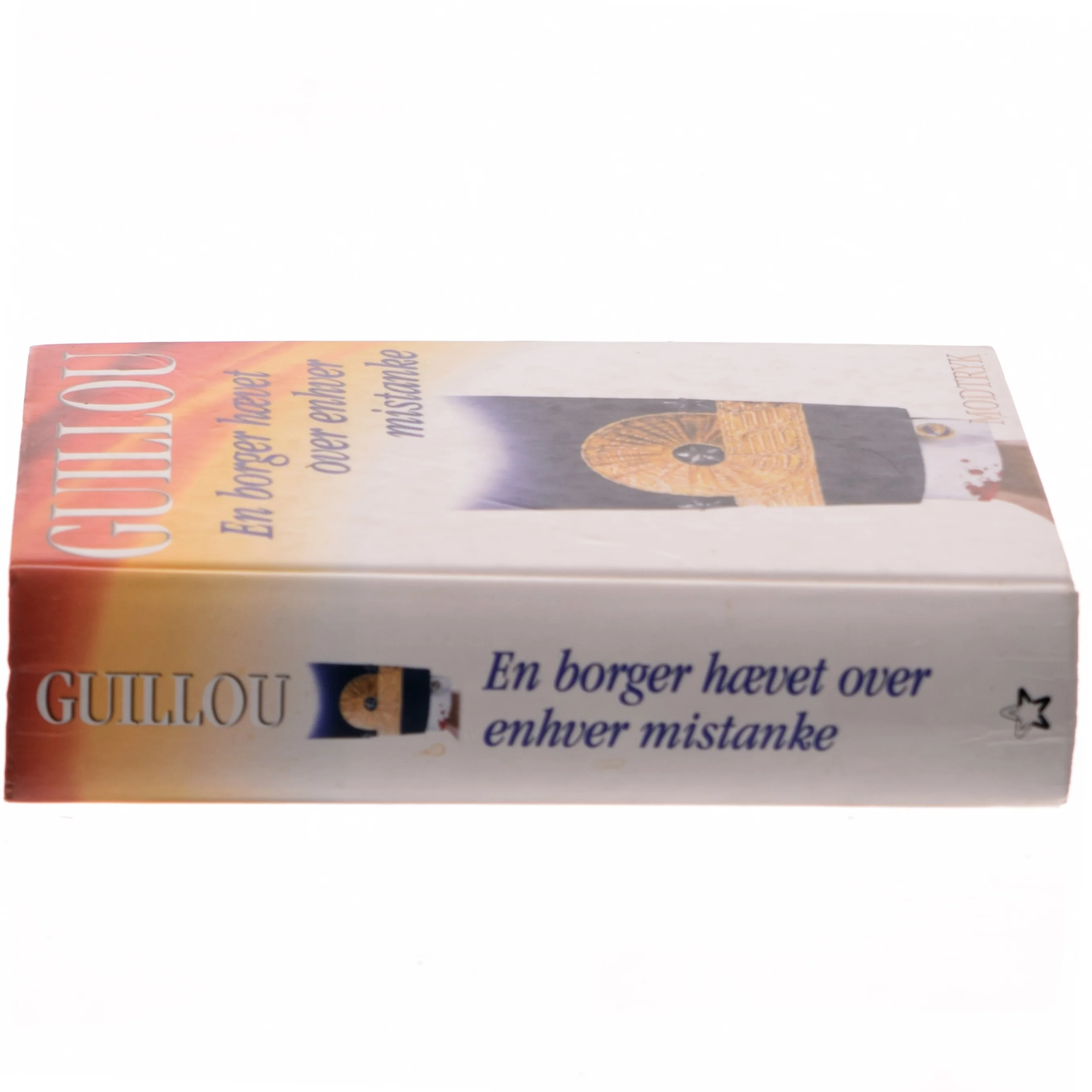 En borger hævet over enhver mistanke af Jan Guillou (Bog)