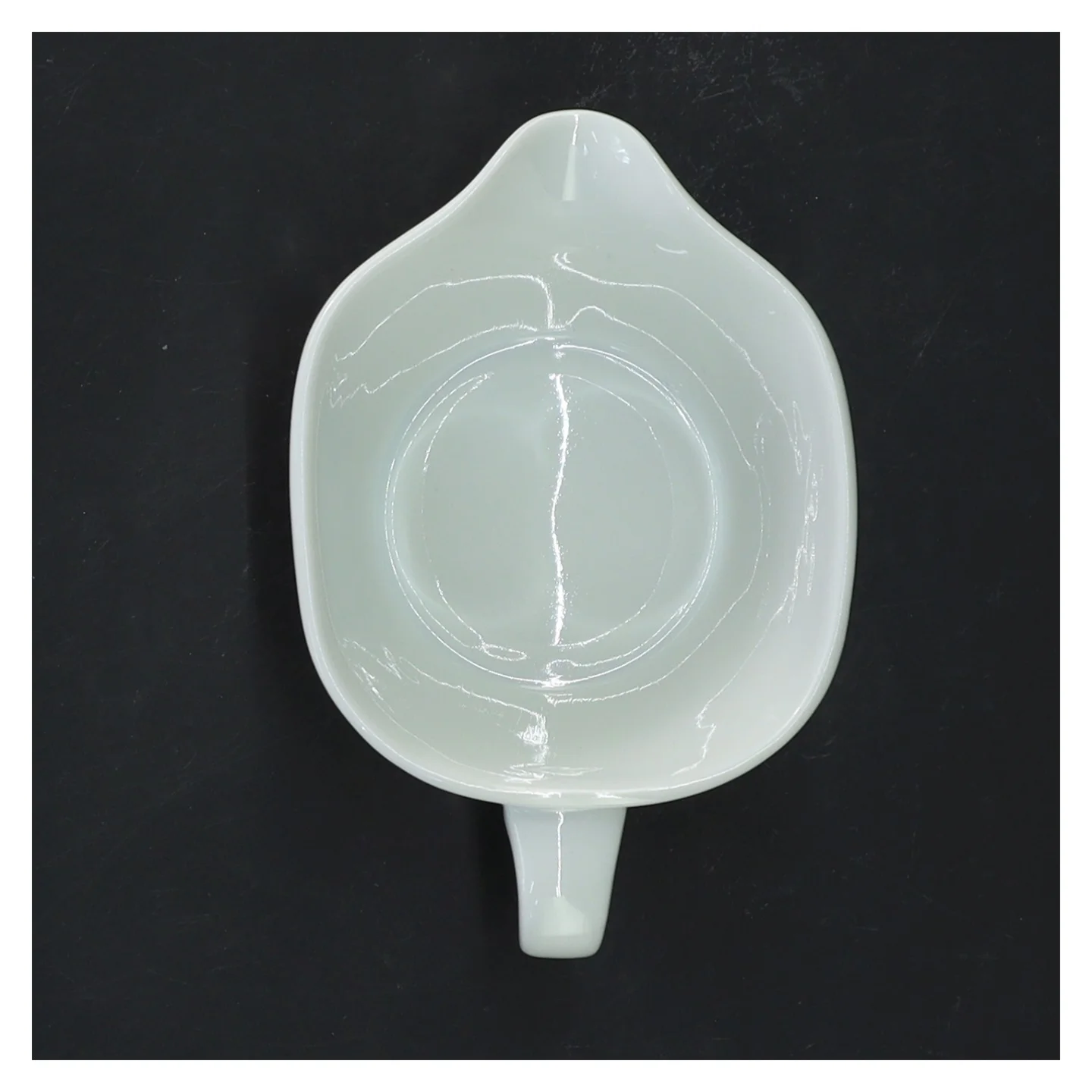 Lotus Lyngby flødekande med orange mønster (str. 8x6 cm)