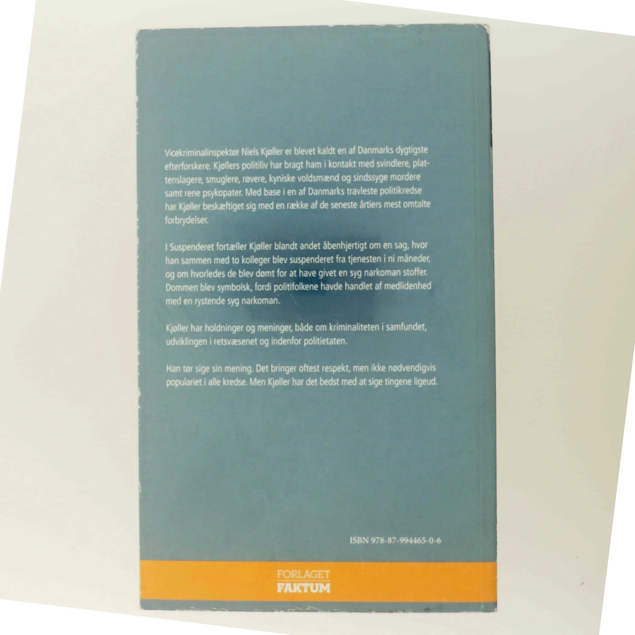 Biografi, Suspenderet fra Forlaget Faktum