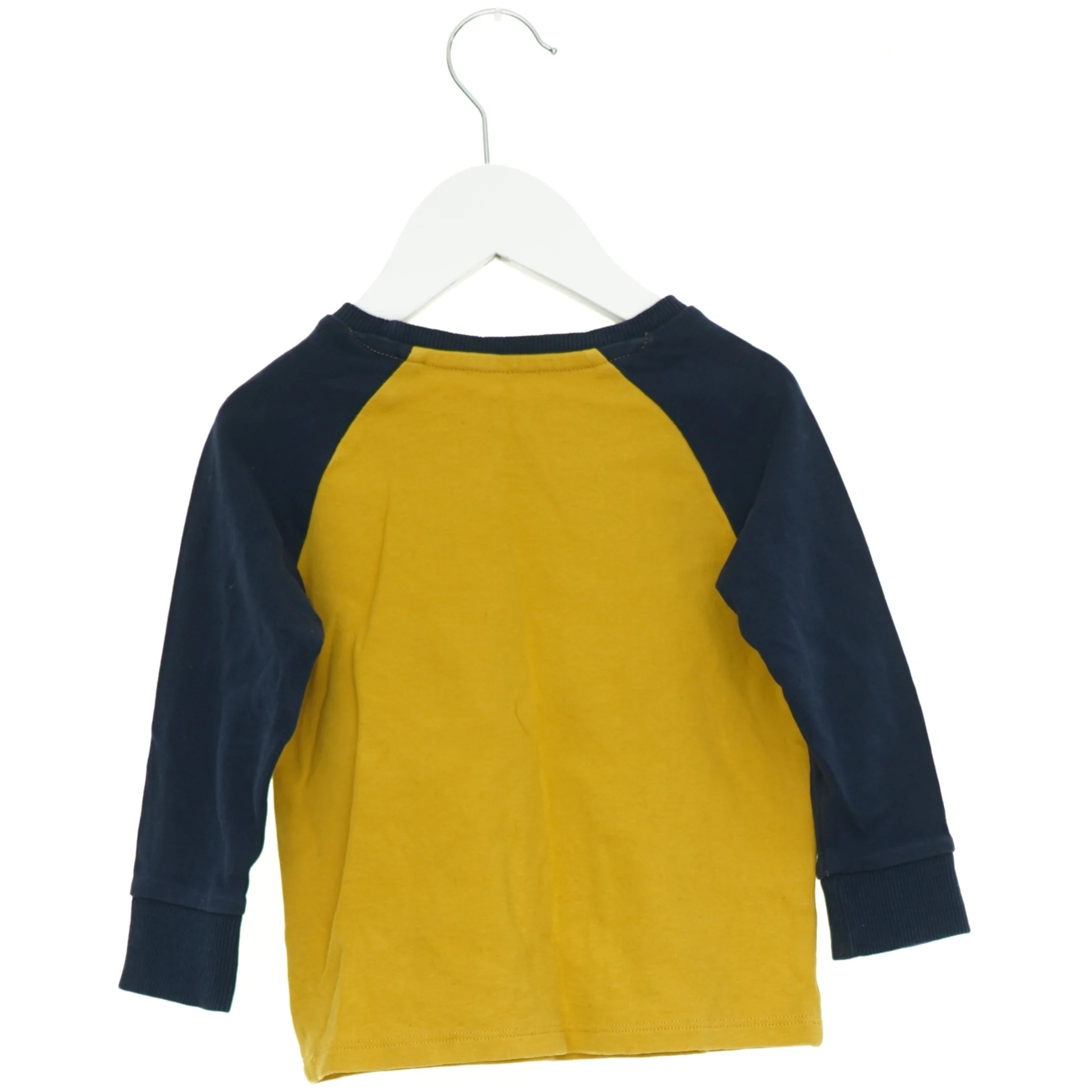 Nattøj (trøje og bukser) (str. 80 cm)