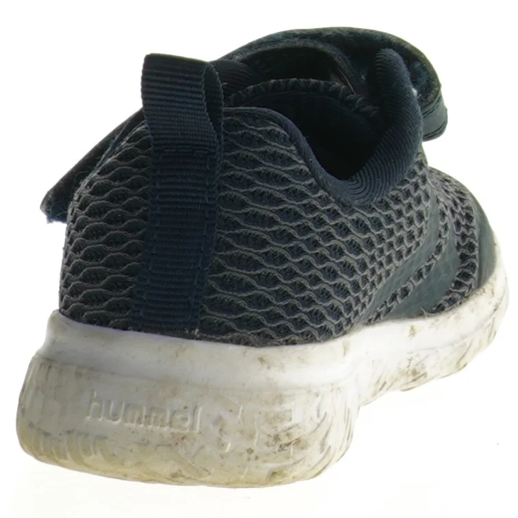 Brugte børnesneakers (str. 23)