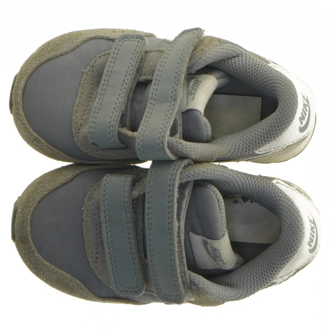 Nike børnesko med velcrolukning fra Nike (str. 22)