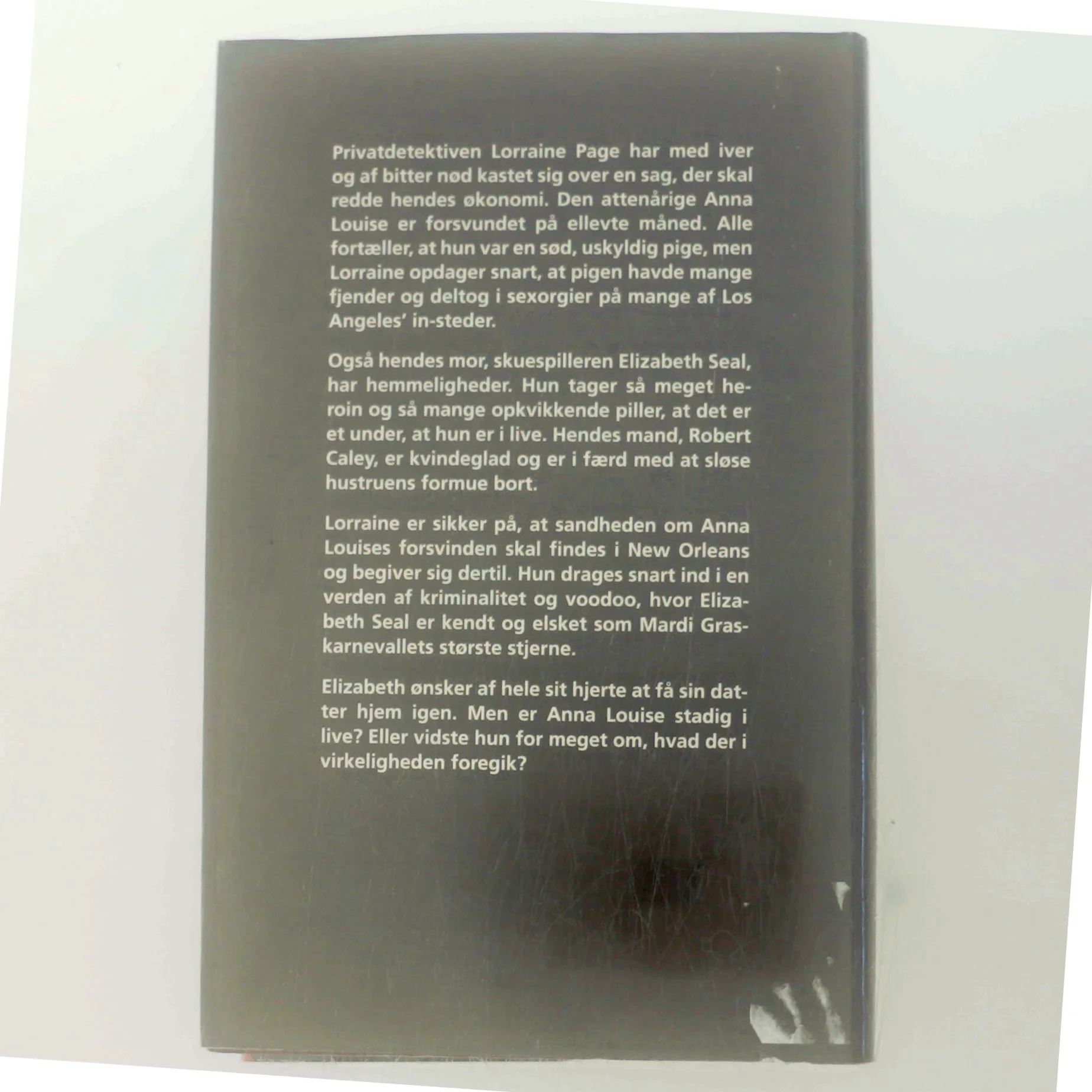 Besat af Lynda La Plante (Bog)