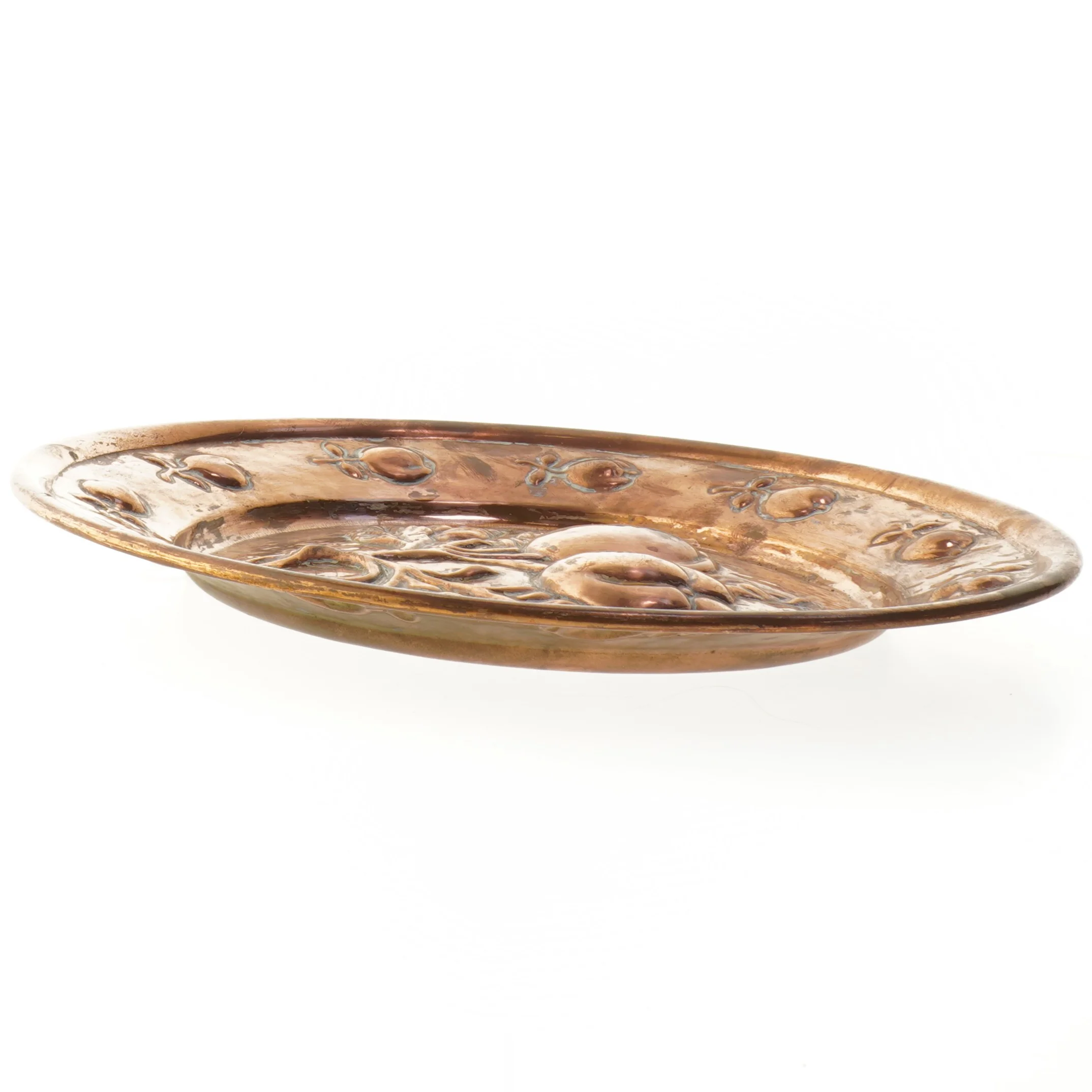 Kobber fad med æble motiv(str. Ø 32x2,5 cm) (str. Ø 32x2,5 cm)