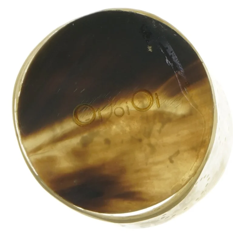 Lysestage i horn (str. Ø 7,5 cm længde 11 cm)