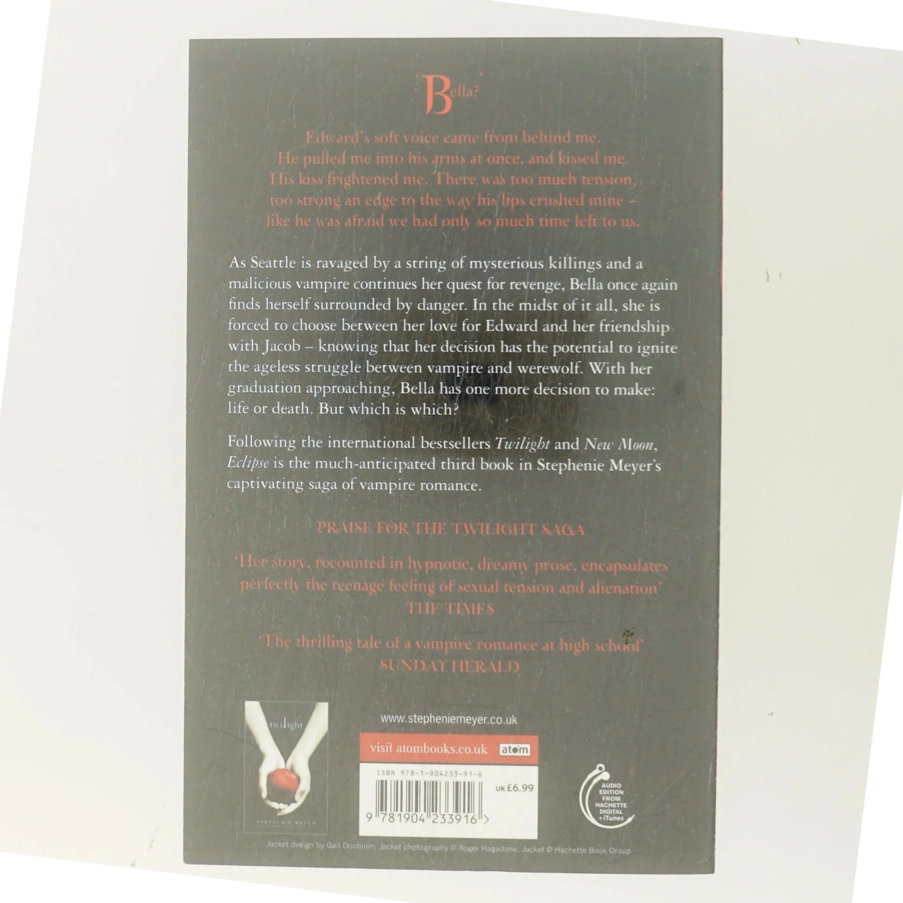 Eclipse af Stephenie Meyer (Bog)