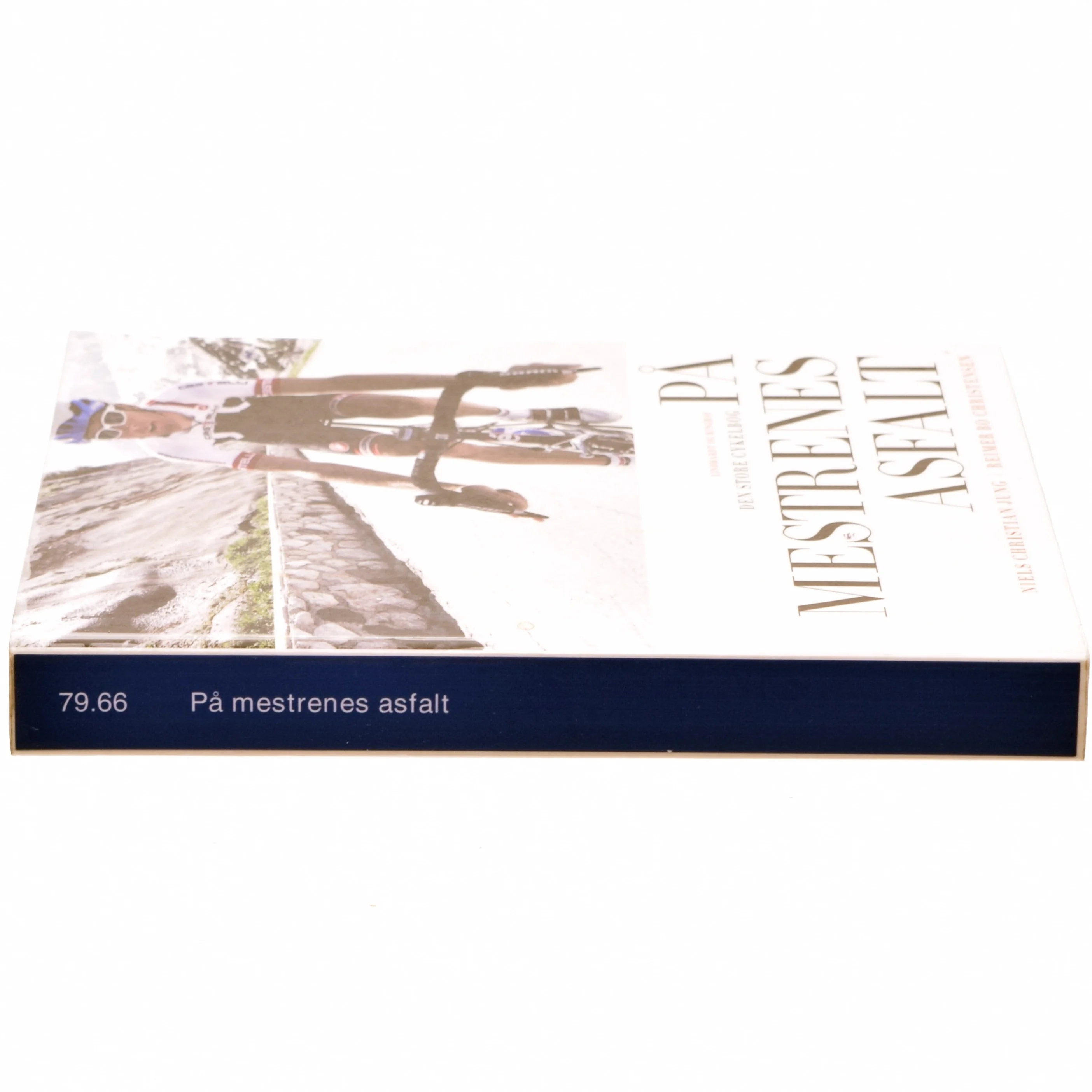 På mestrenes asfalt af Niels Christian Jung