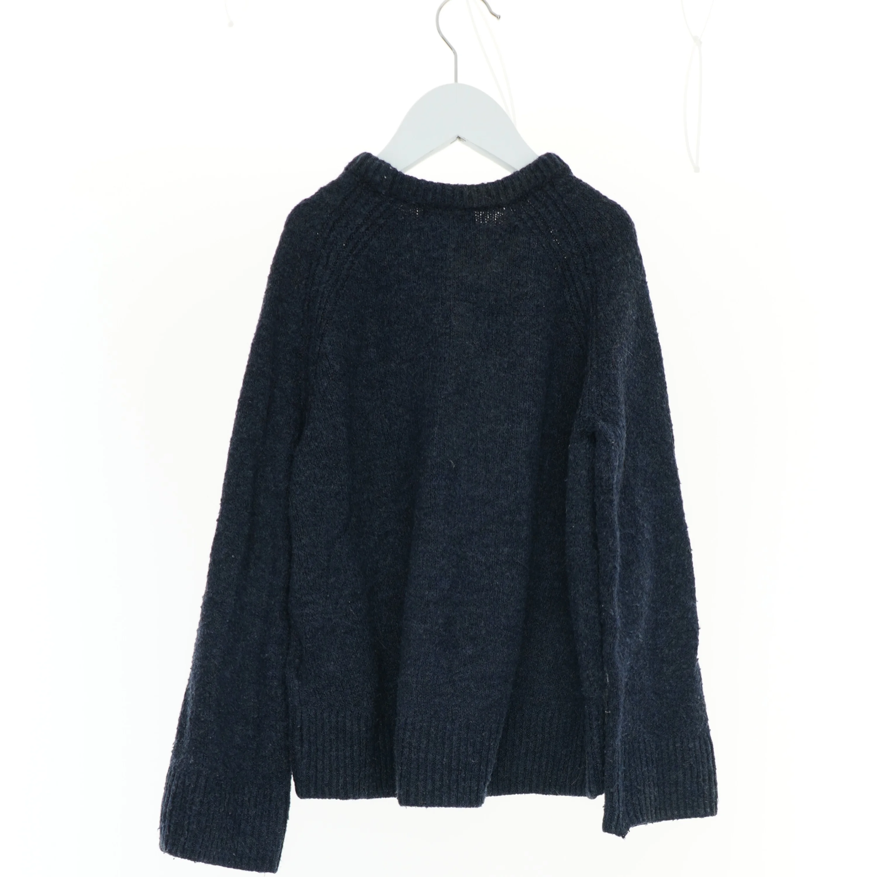 Trøje fra H&M (str. 134 cm)