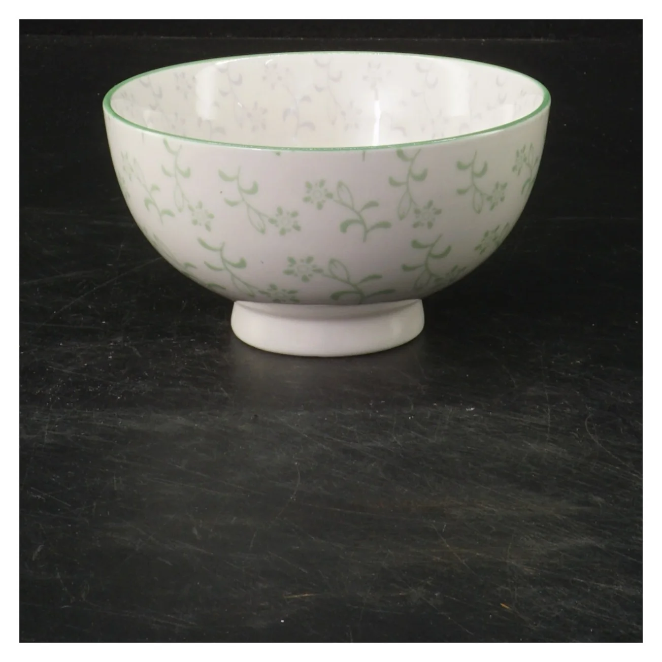 Skålesæt med mønster (str. Ø 11,5 cm)