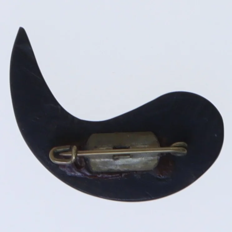 Teak træ broche (str. 4,5 cm)