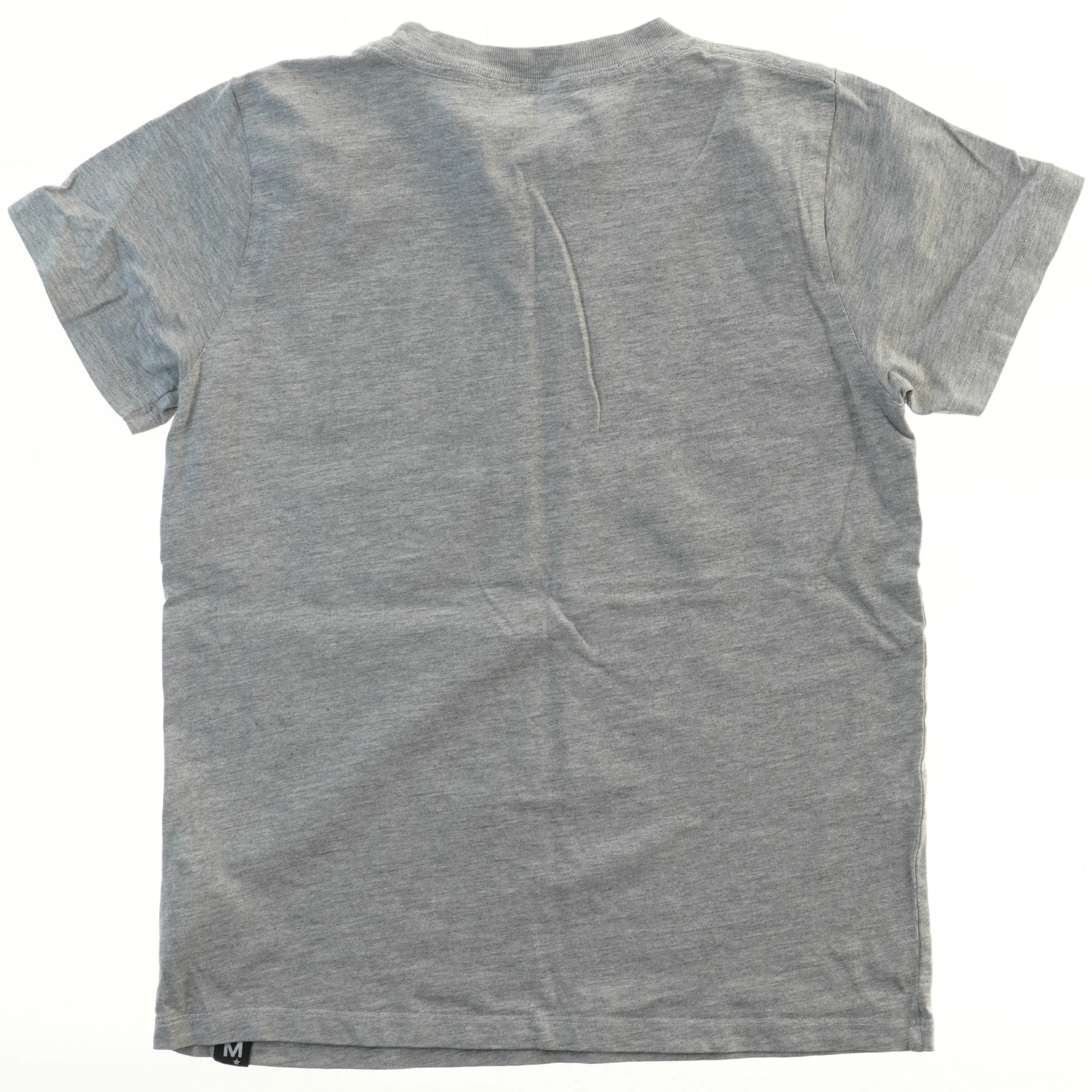 Grå T-shirt med tekst fra Molo (str. 152)