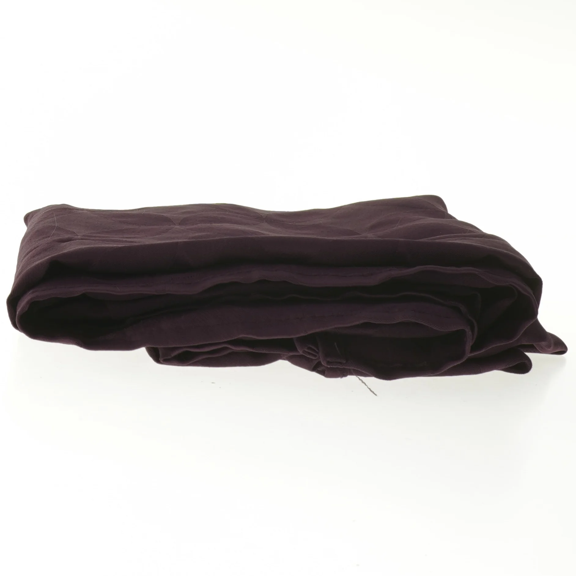 Mørklilla dug (str. 154x160 cm)