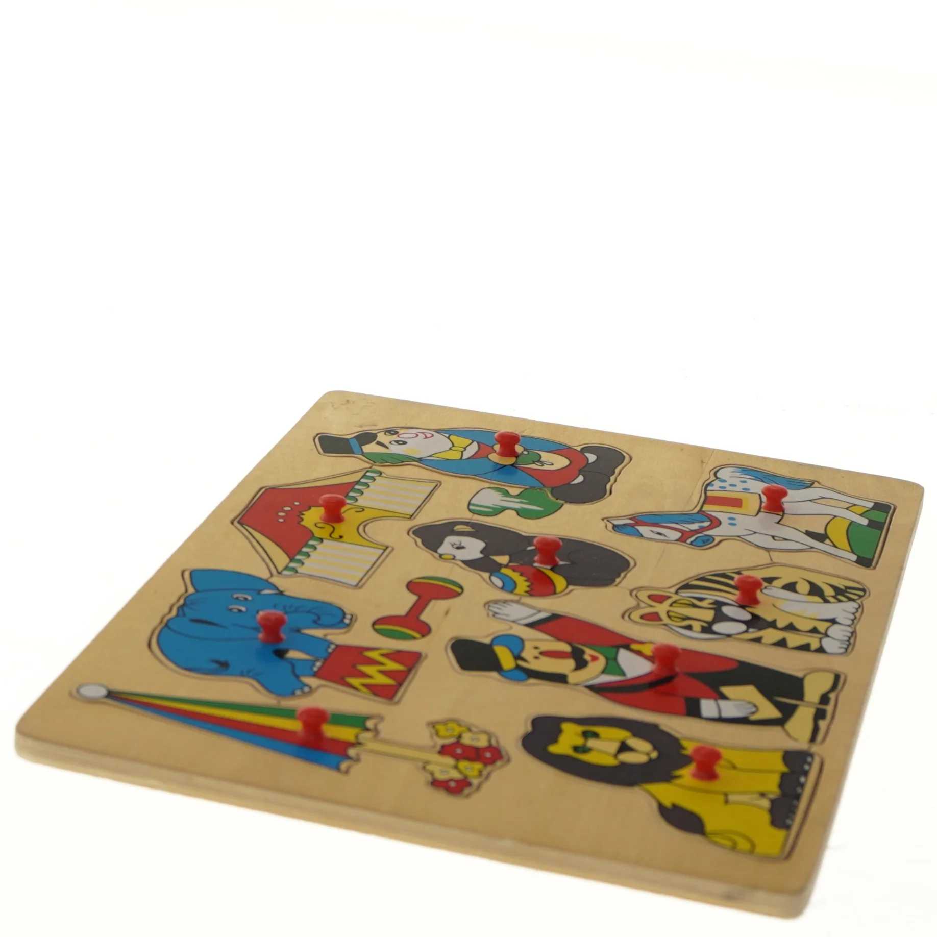 Træpuslespil med cirkusmotiver (str. 30x21 cm)