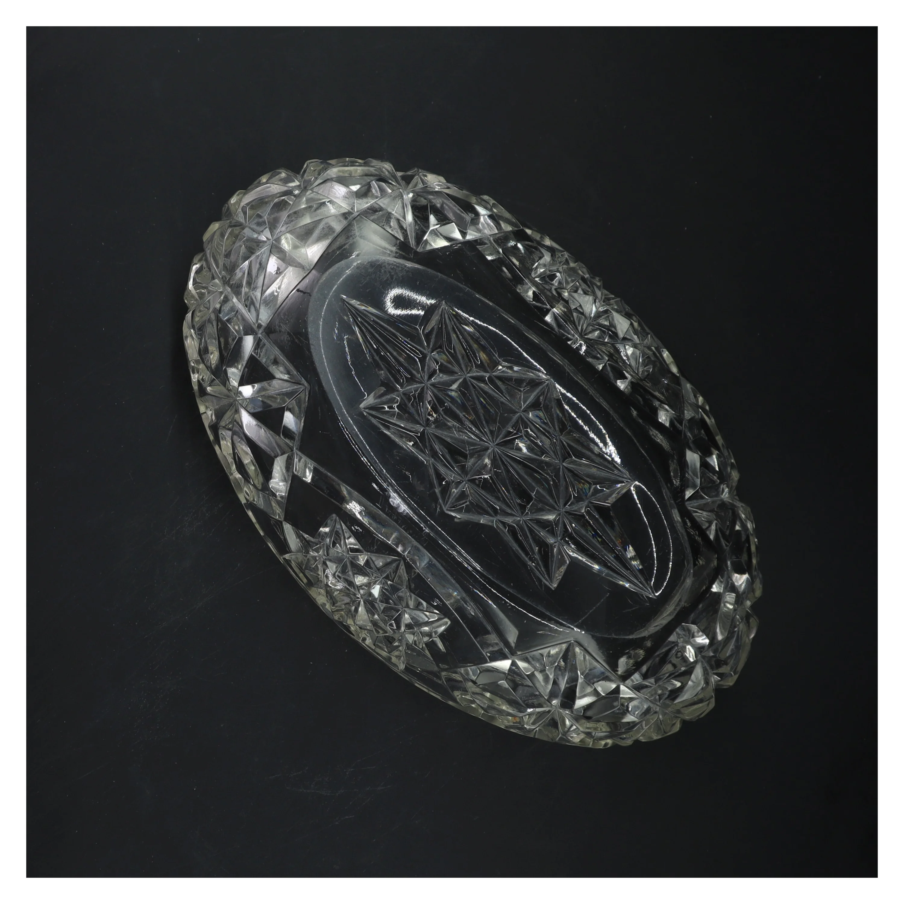 Glasfad med mønster (str. Ø 15xØ 23x 10 cm)