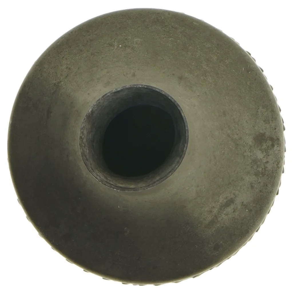 Dekorativ vase i metal (str. 18 cm)