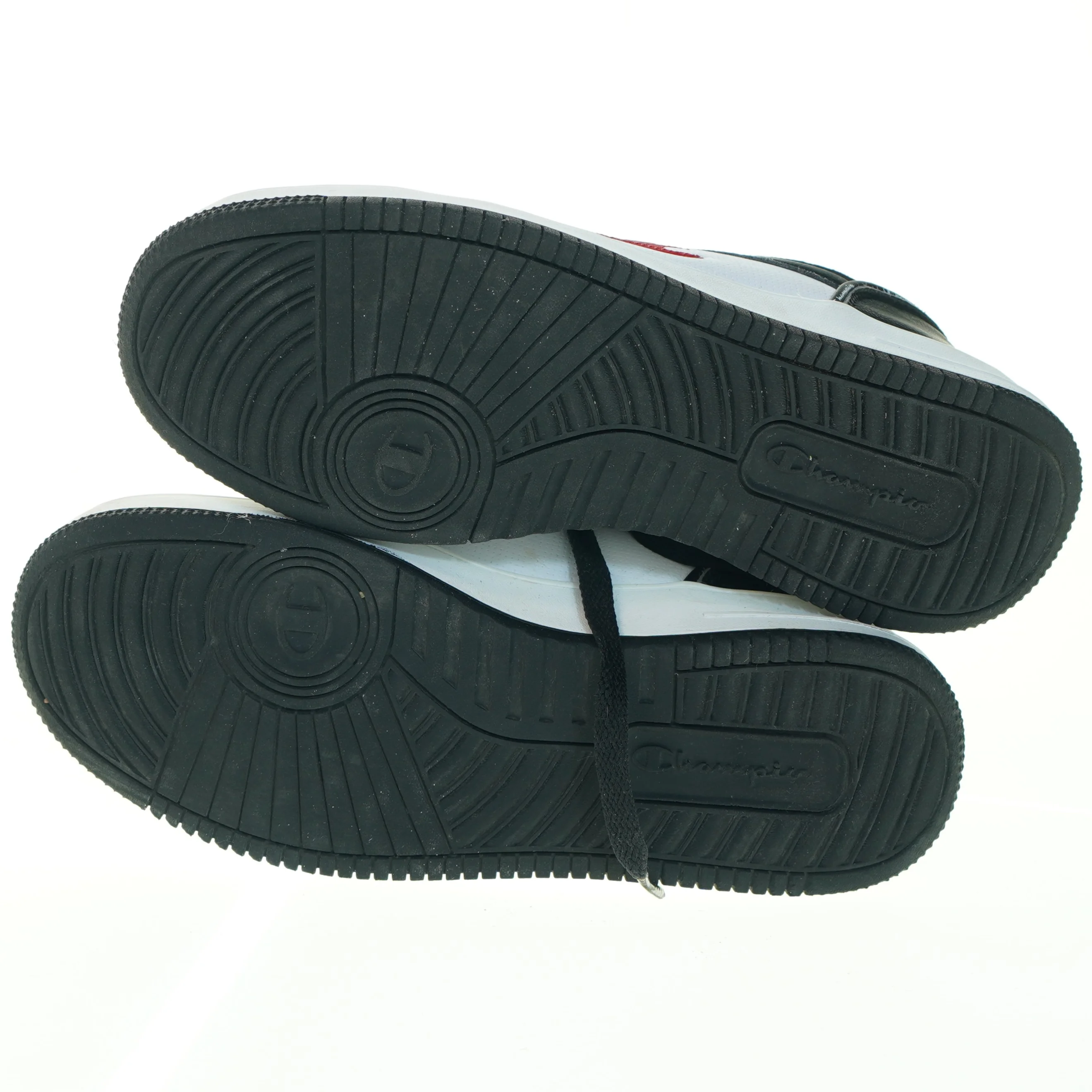 Sneakers i sort, hvid og rød fra Champion (str. 42)