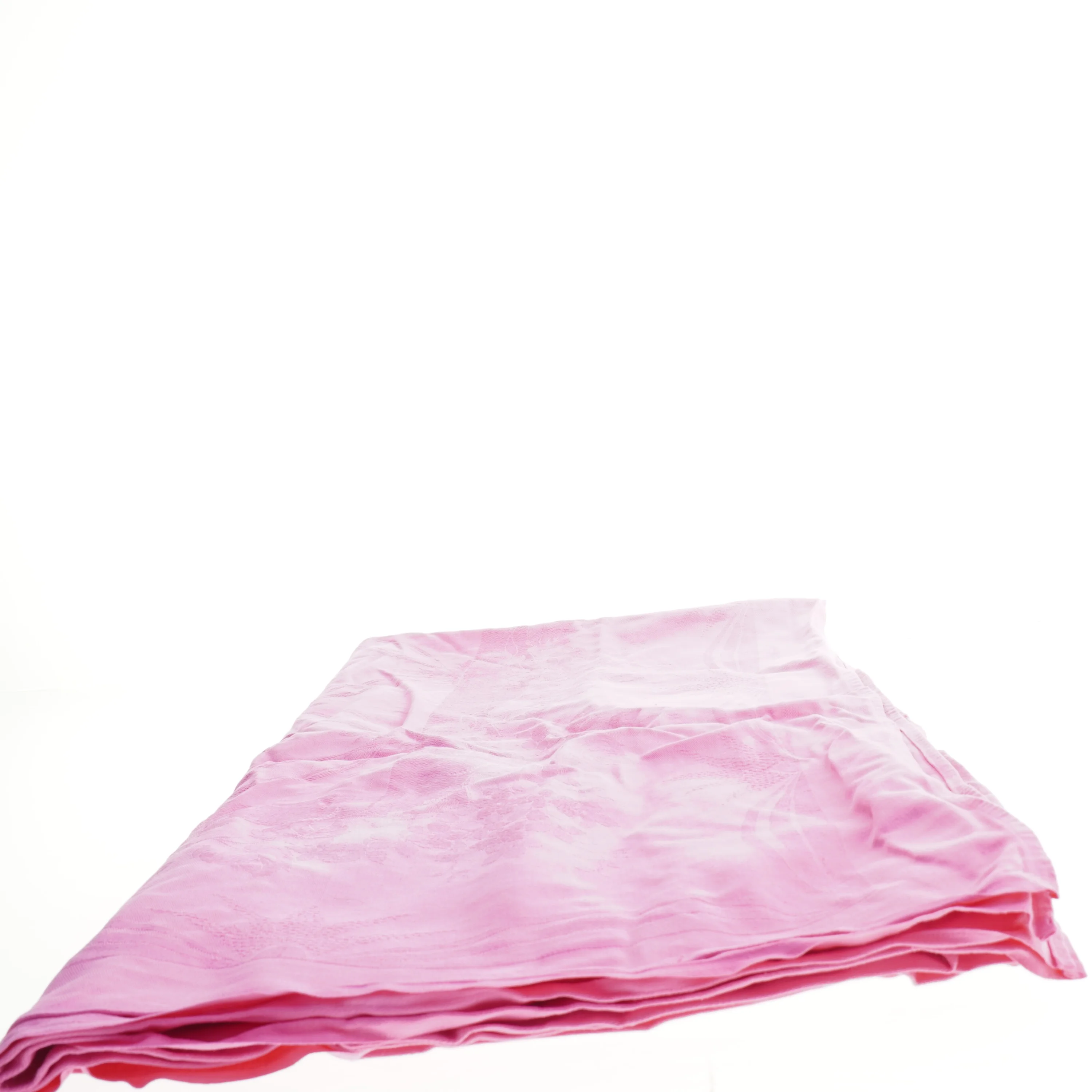 Lyserødt tekstil (str. 138 x 134 cm)