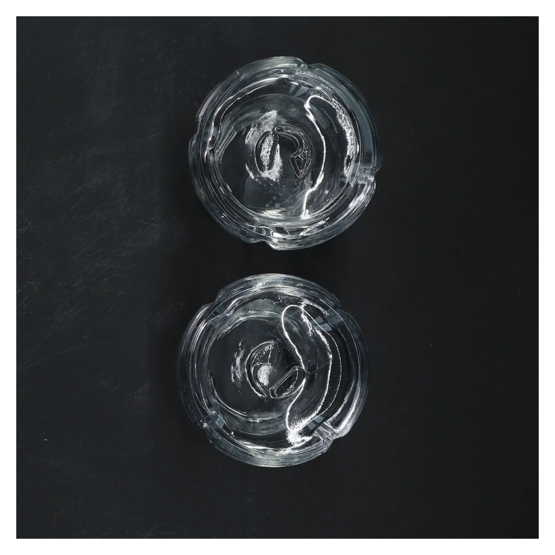 Krydderiglas med låg (str. 2 styk, 9 cm)