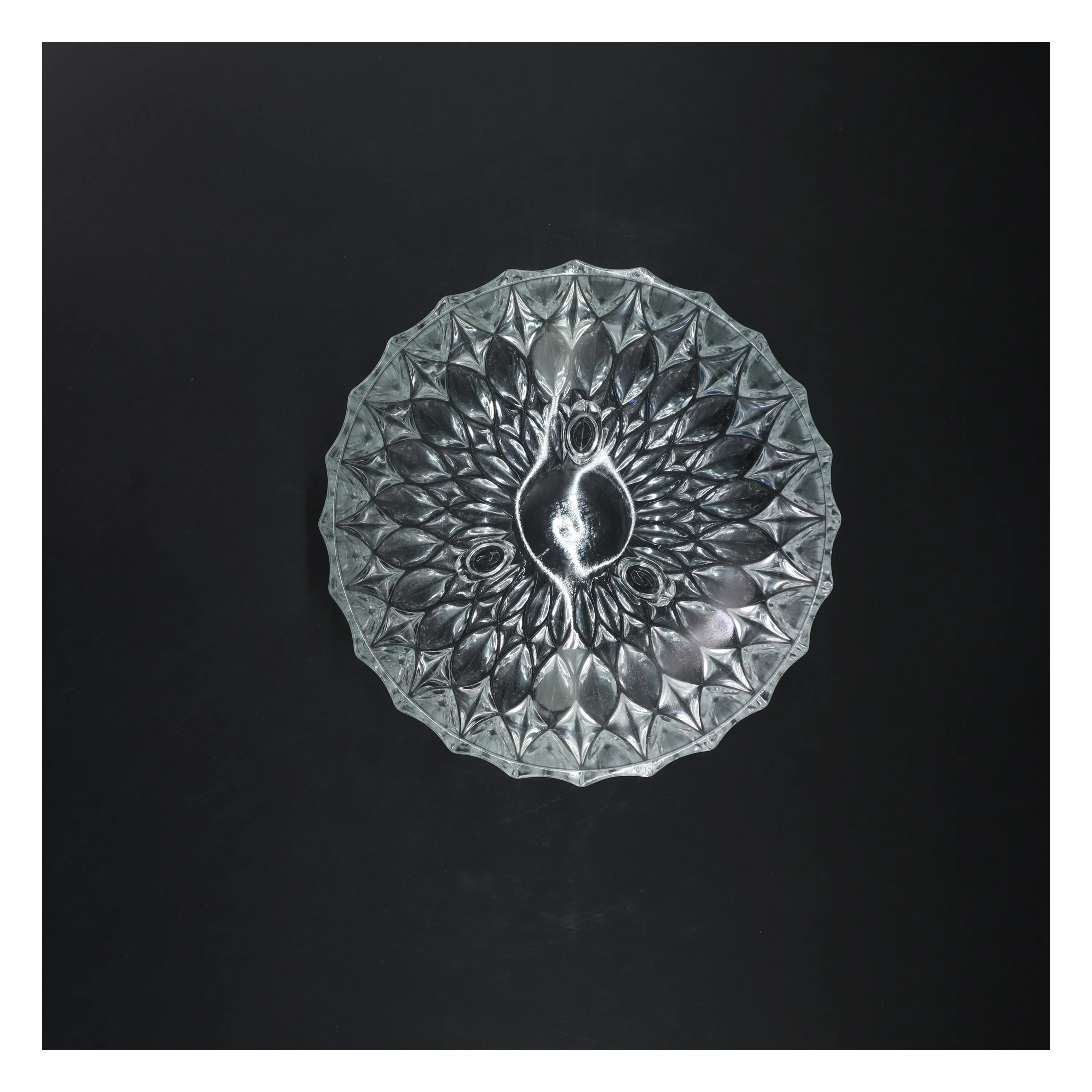 Glas skål med mønster (str. Ø 20 cm)