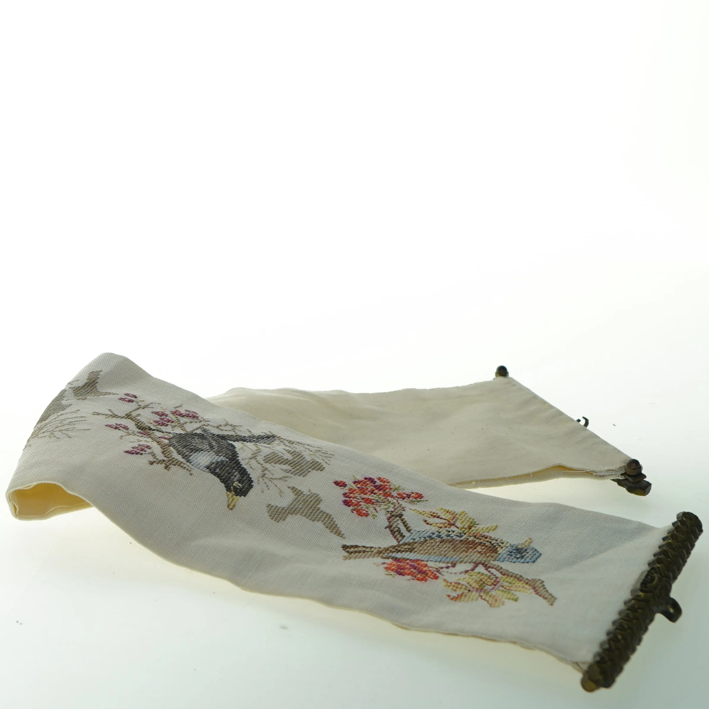 Broderet vægophæng med fuglemotiv (str. 60 cm)