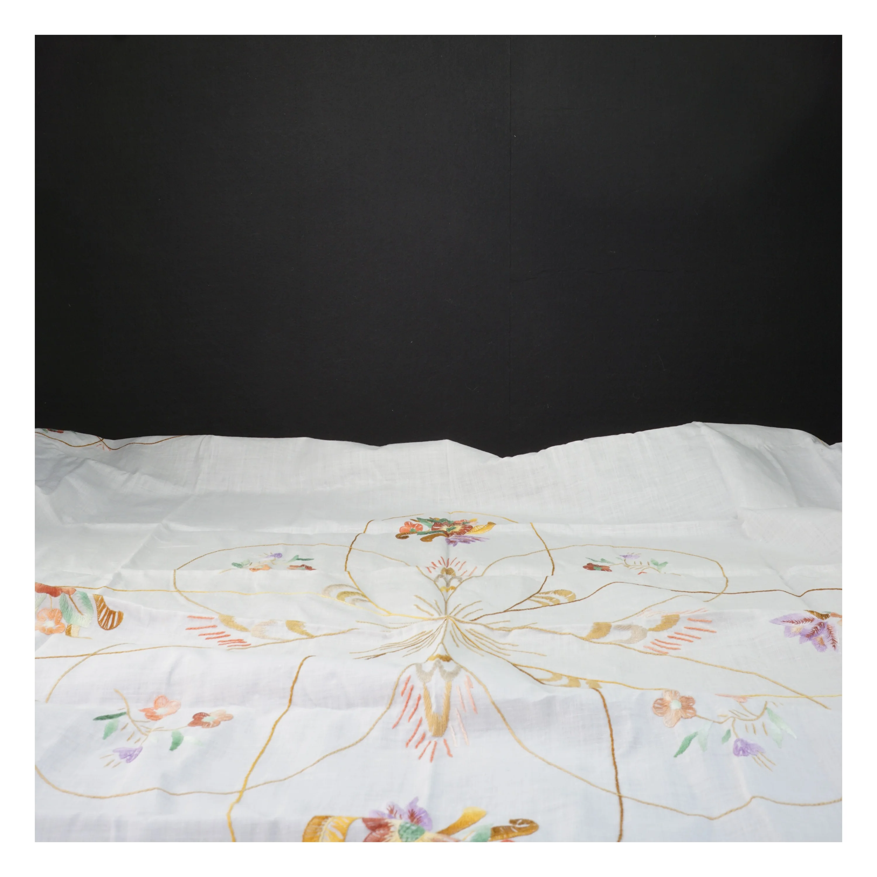 broderet dug 90x90 cm (str. 90x90 cm)