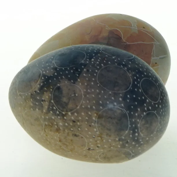 Dekorative stenæg (str. 8 cm. 2 stykker)