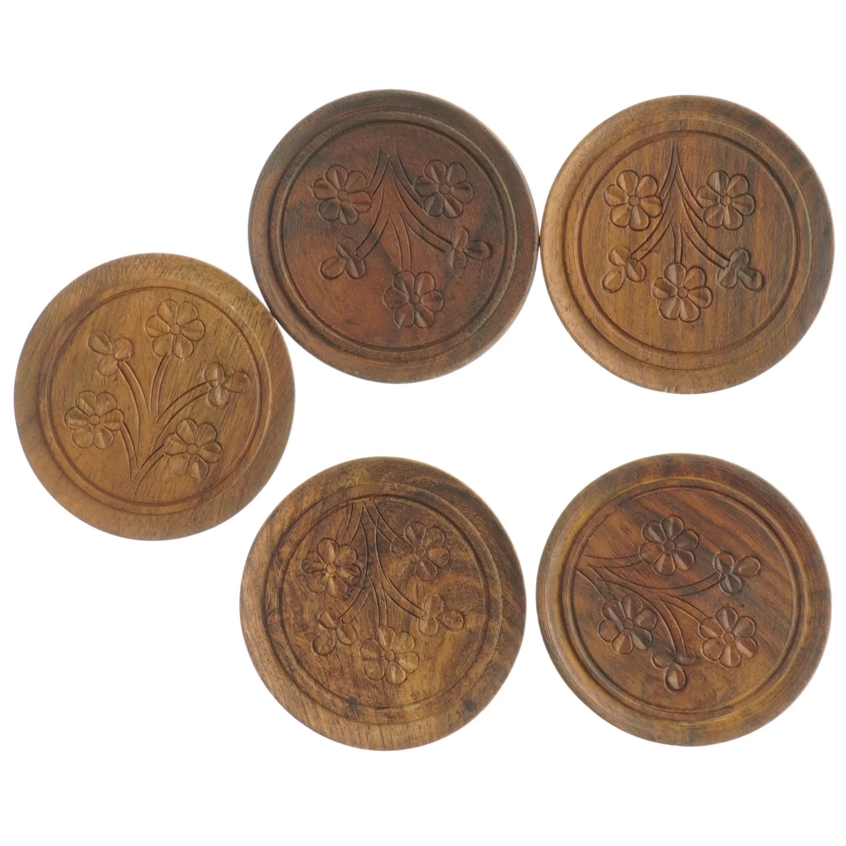 Træbordskånere med udskæringer (str. Ø 8 cm)