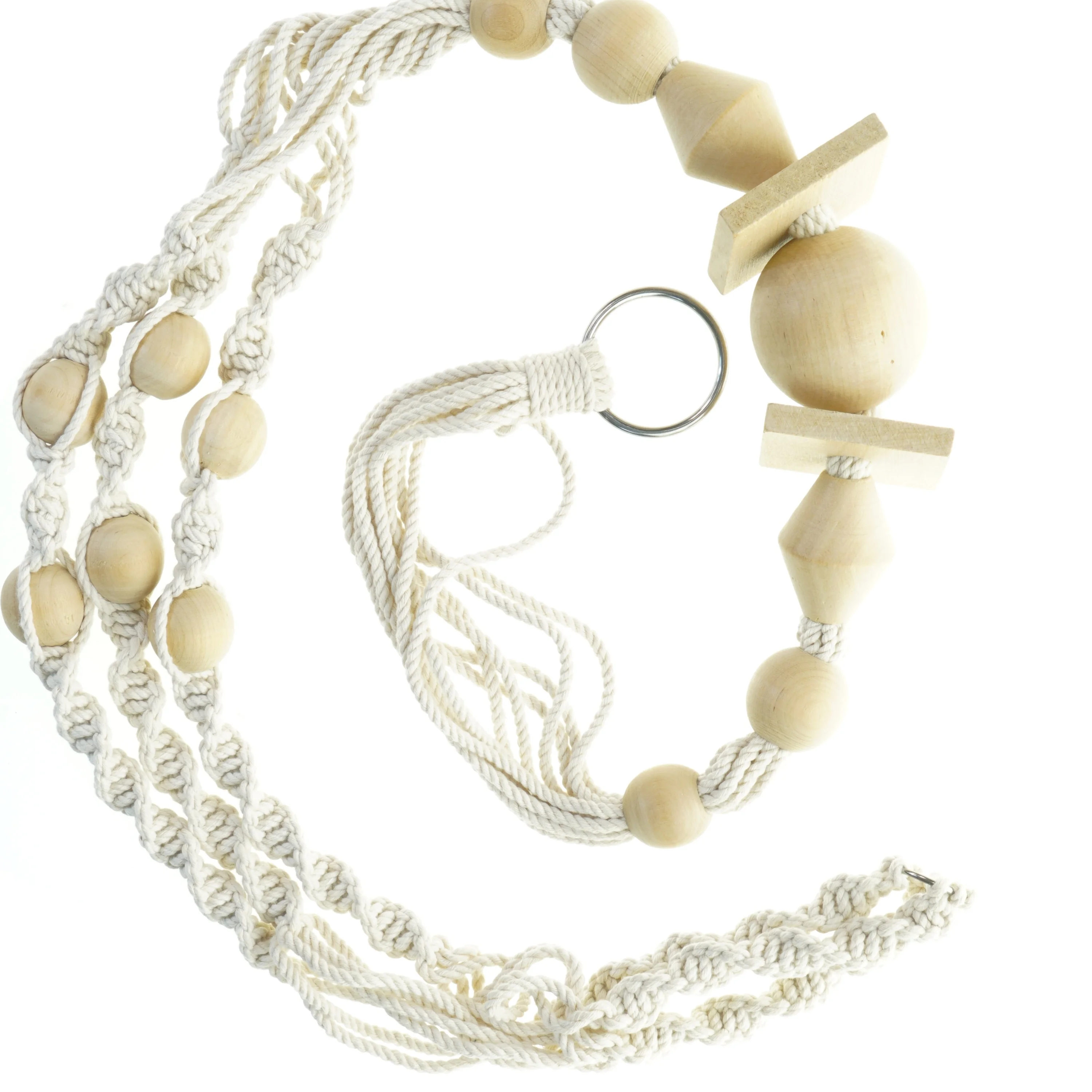 Dekorativ snor med træperler (str. 130 cm)