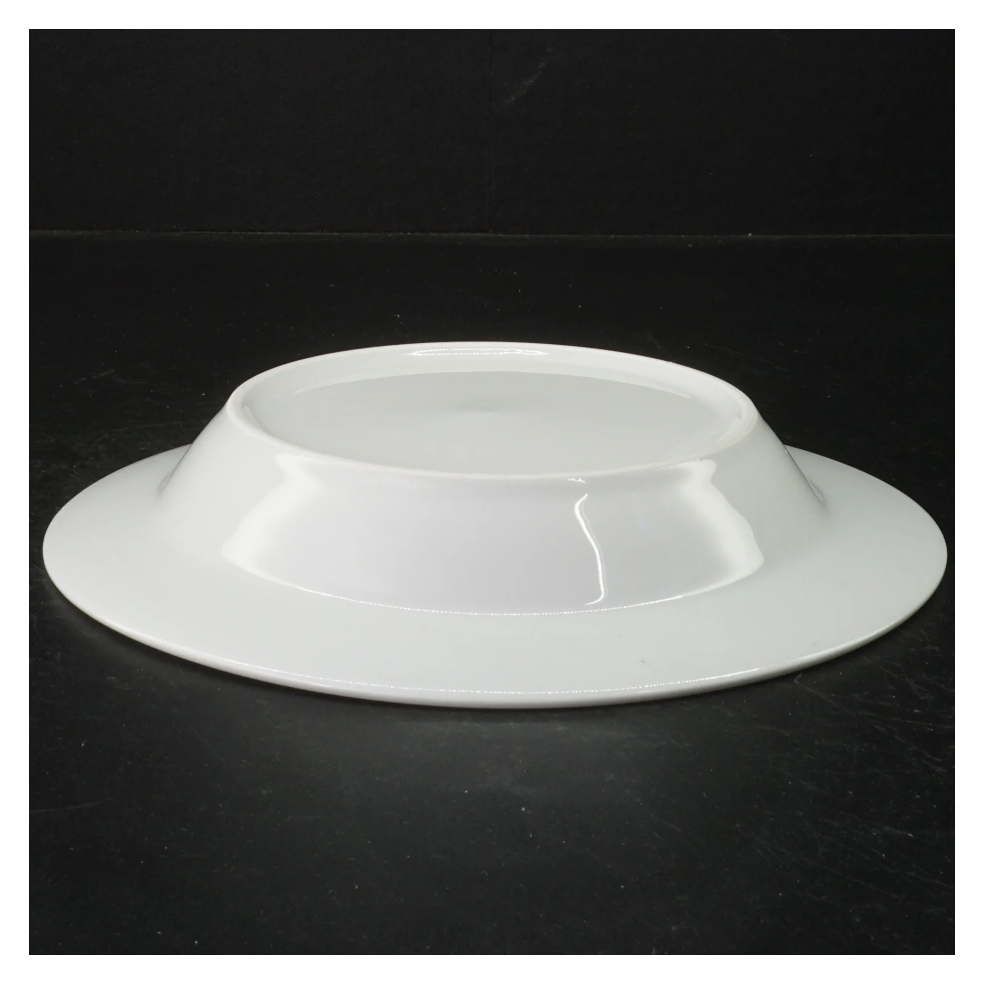 Hvide porcelænstallerkener (str. 22 cm)