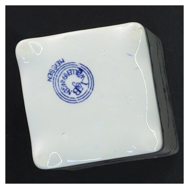 Kardemomme krukke med låg