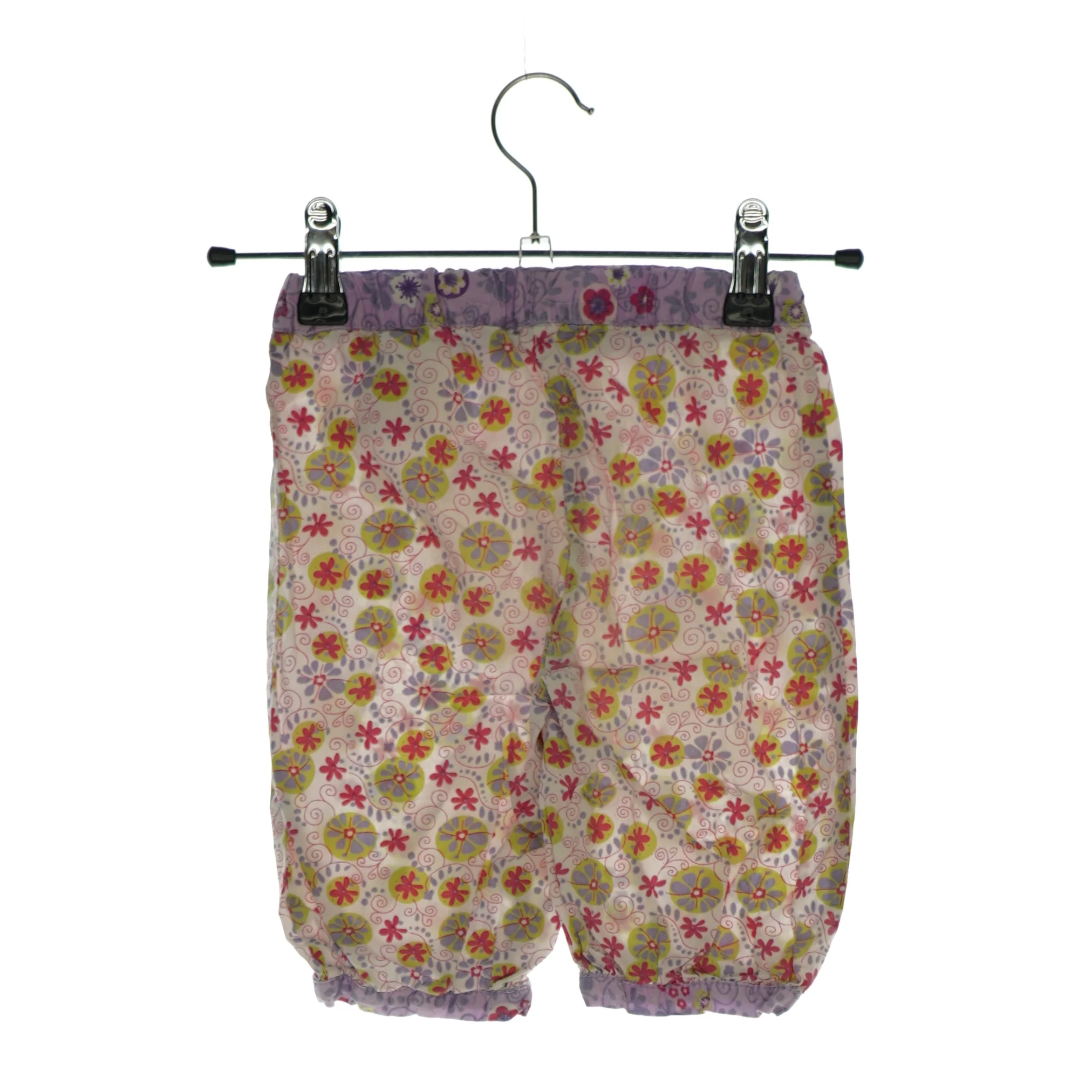 Løse bukser fra Name it (str. 86)