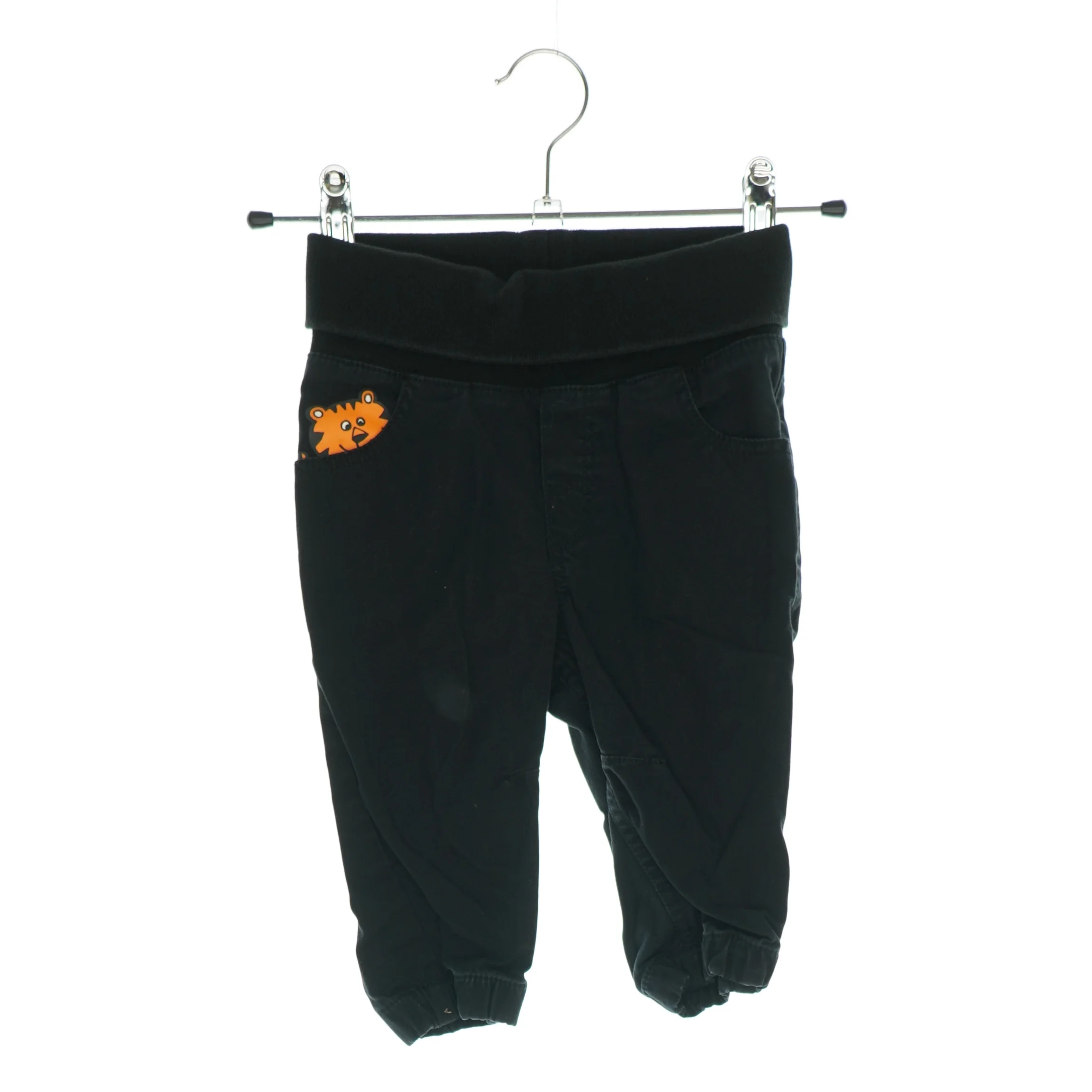 Bukser fra H&M (str. 68)