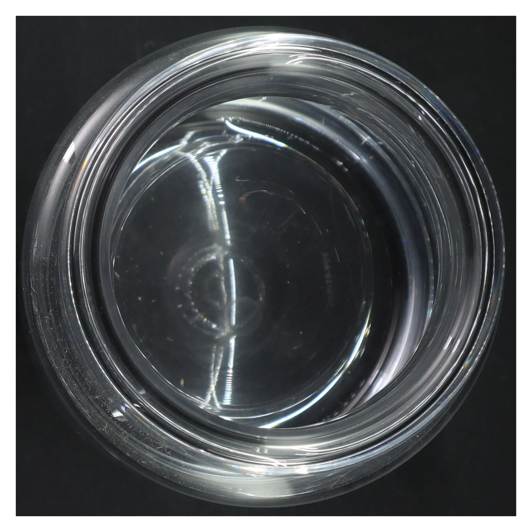 Glasbeholder med låg (str. H. 22 cm. ø. 15 cm)