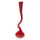 Snoet vase i rødt glas