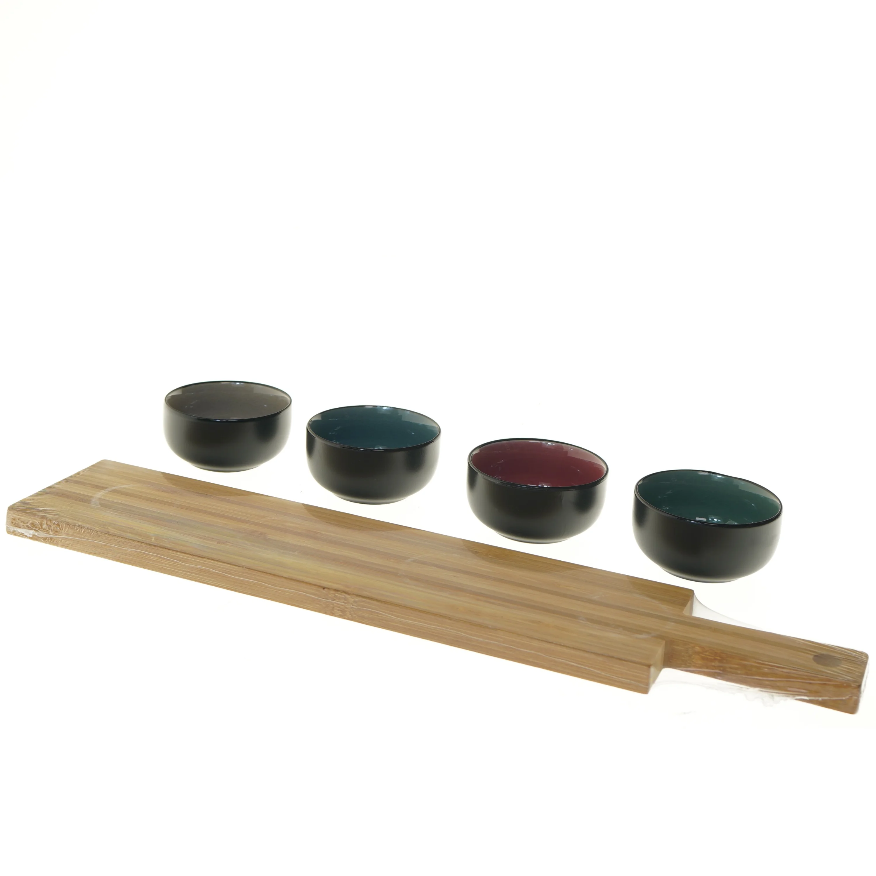 Tapas sæt med skåle og bræt fra Coop (str. 50x10 og ø 9 cm)