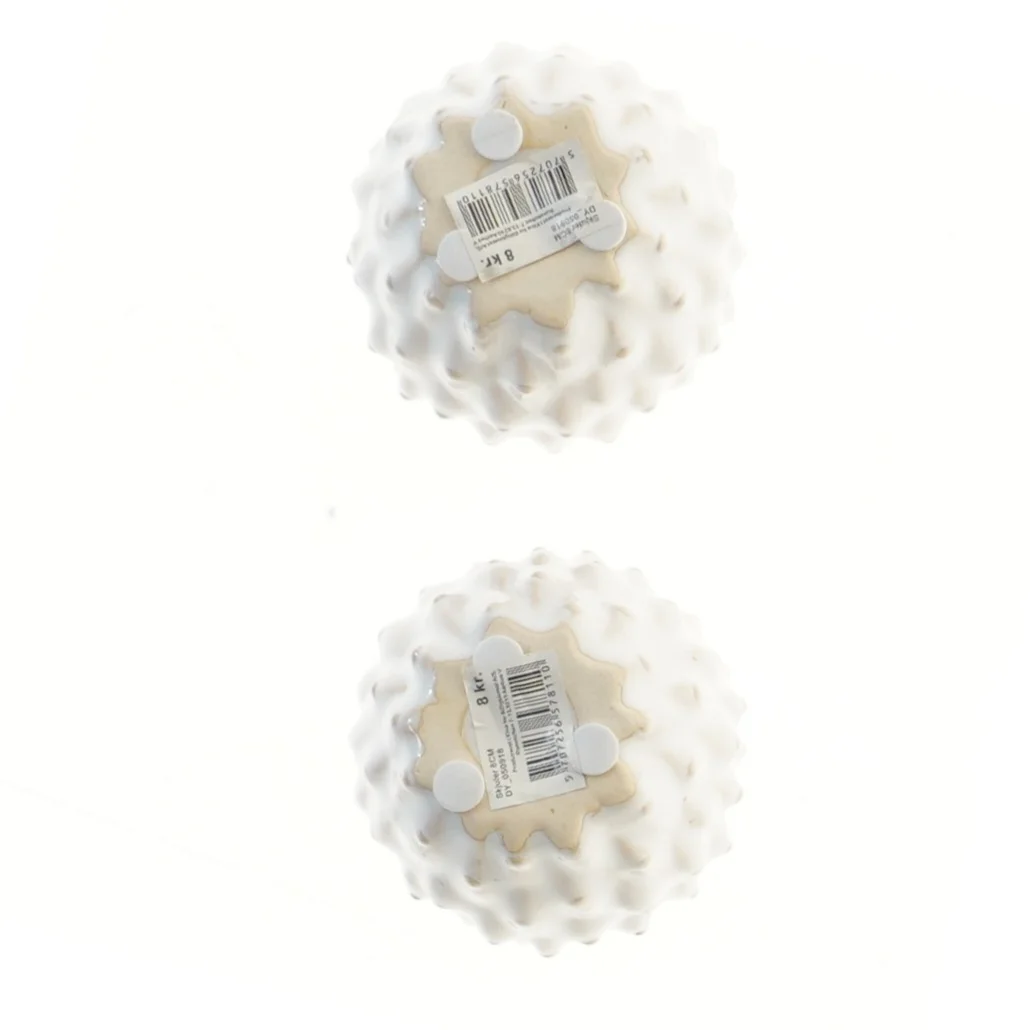 Små hvide vaser fra Billig Blomst (str. 2 styk, 7,5x8 cm)