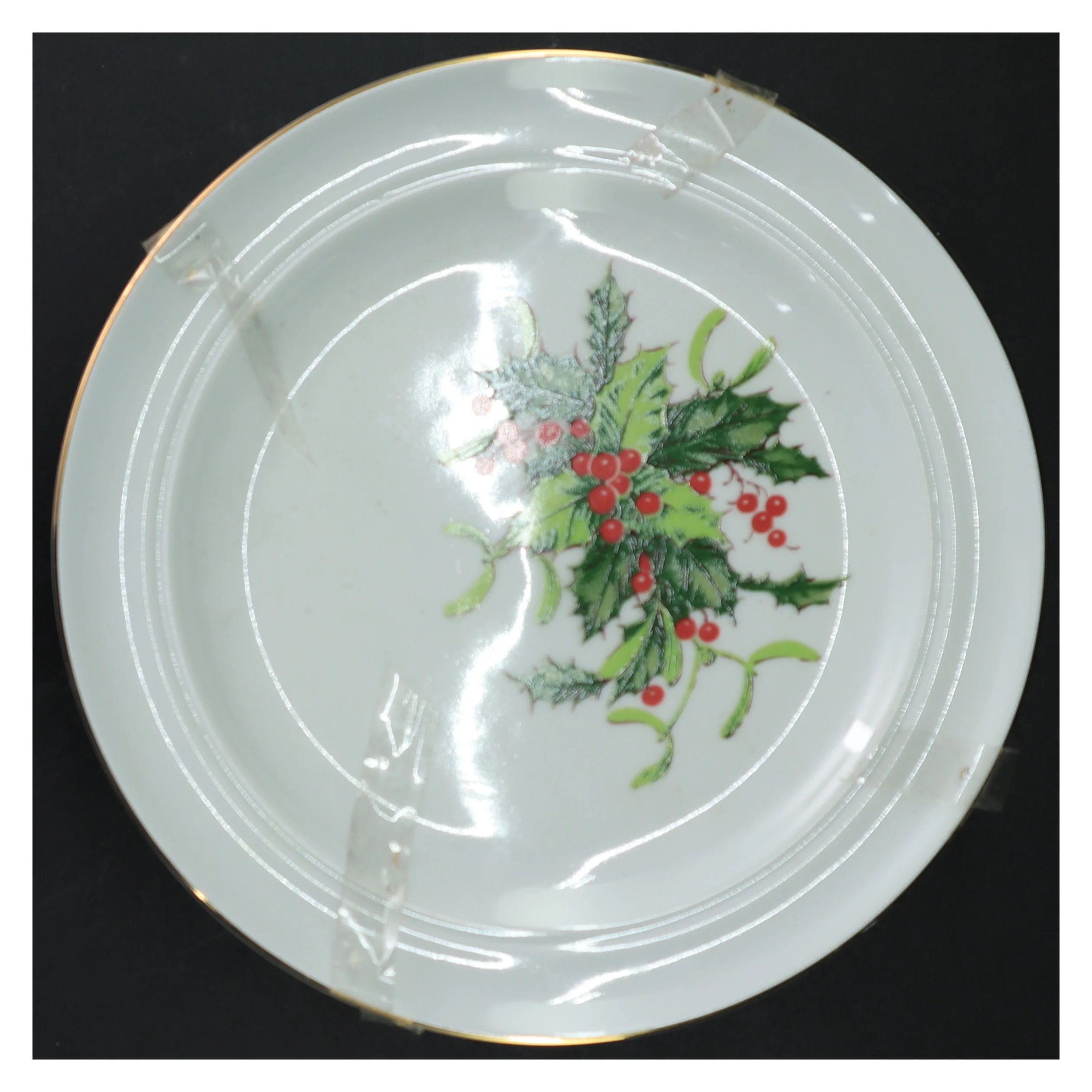 Juletallerkener med kristtorn motiv (str. Ø 23,5. cm)