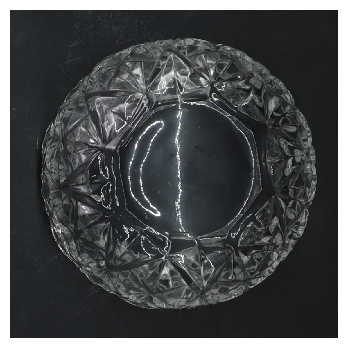 Krystal beholder med låg (str. 13x11 cm)