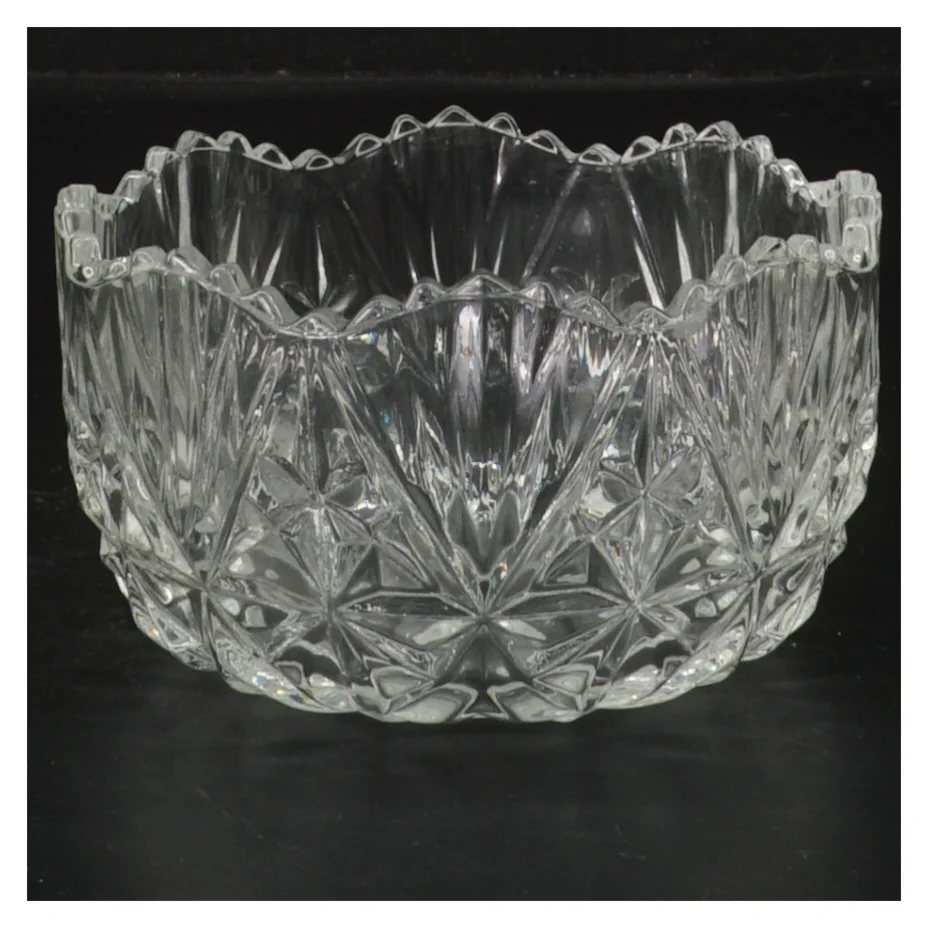 Krystal beholder med låg (str. 13x11 cm)