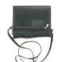 Sort lædertaske med justerbar rem (str. 22 x 18 x 4 cm)
