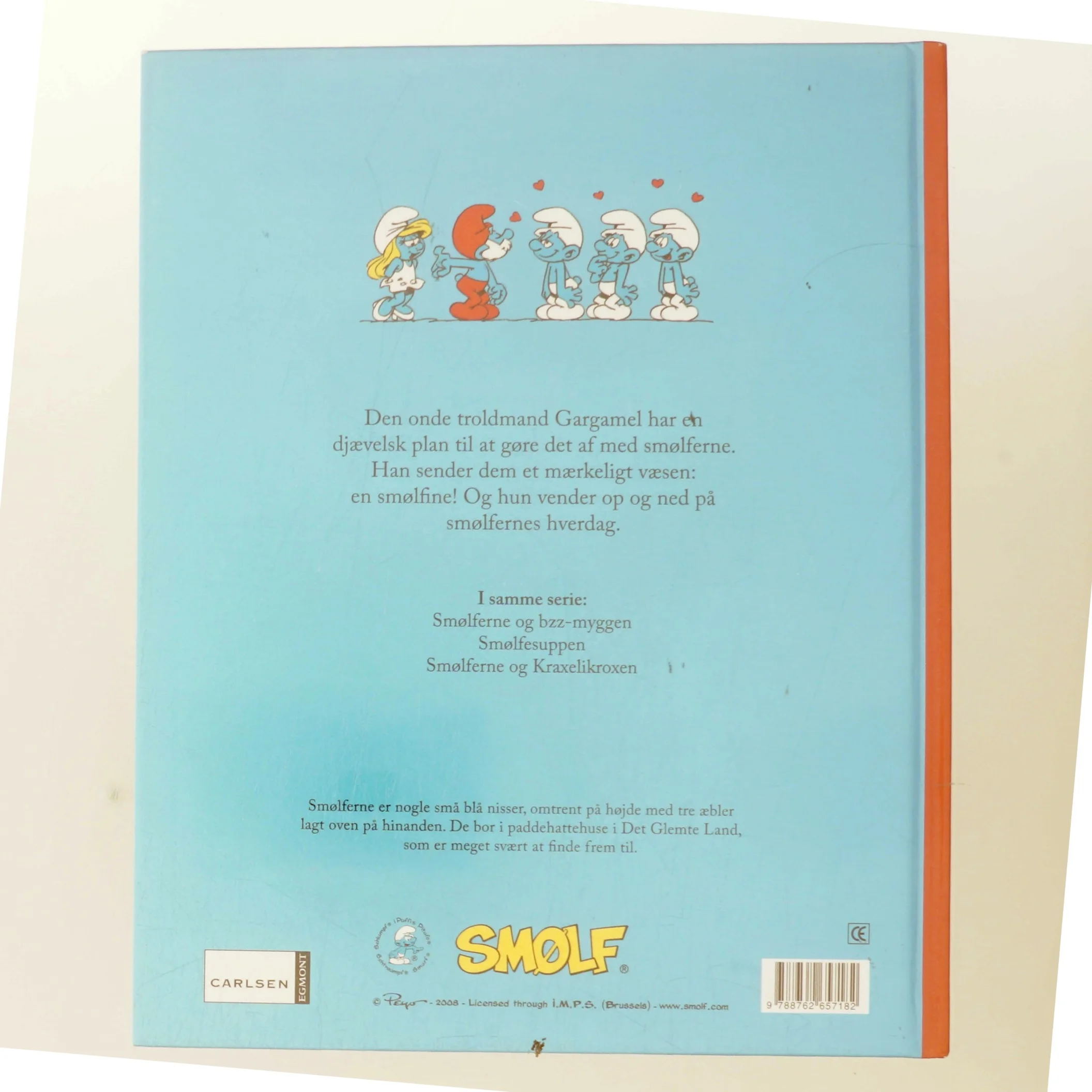 Smølfine af Peyo (Bog)